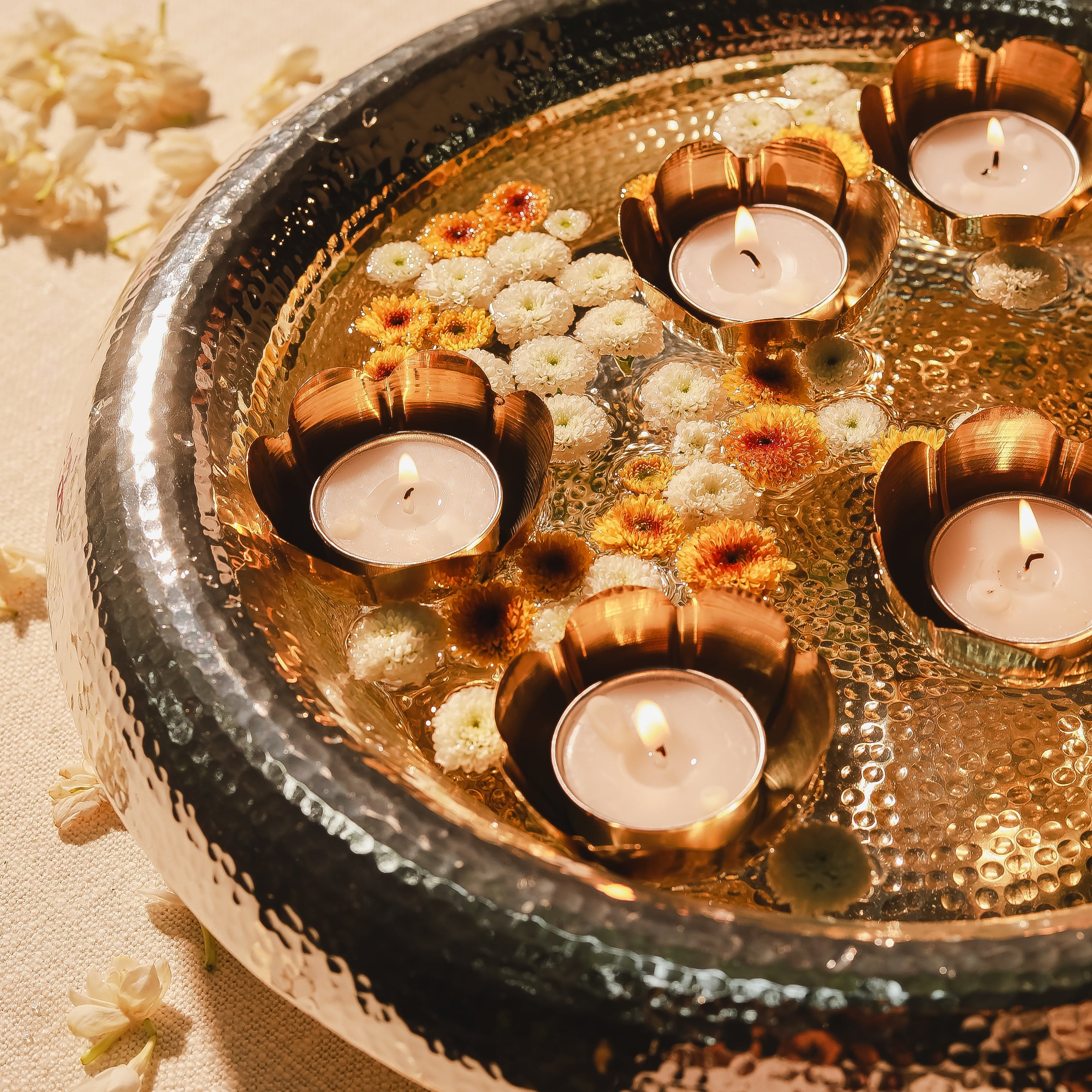 Lunar Urli Chaandi & Brass - Medium