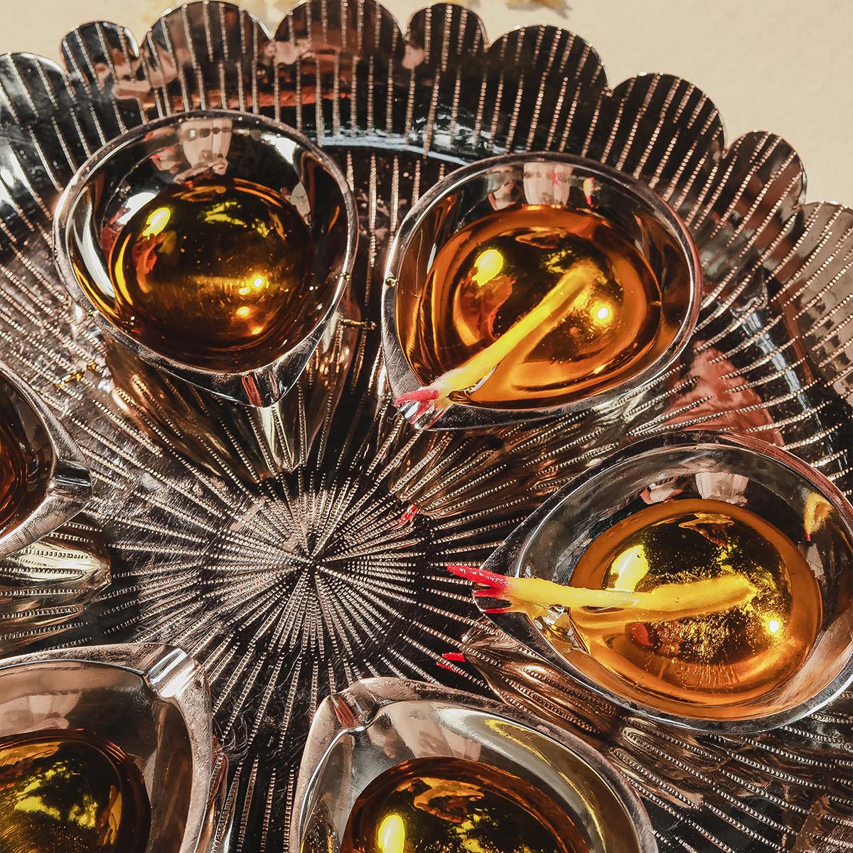 Thaal with diya set of 6