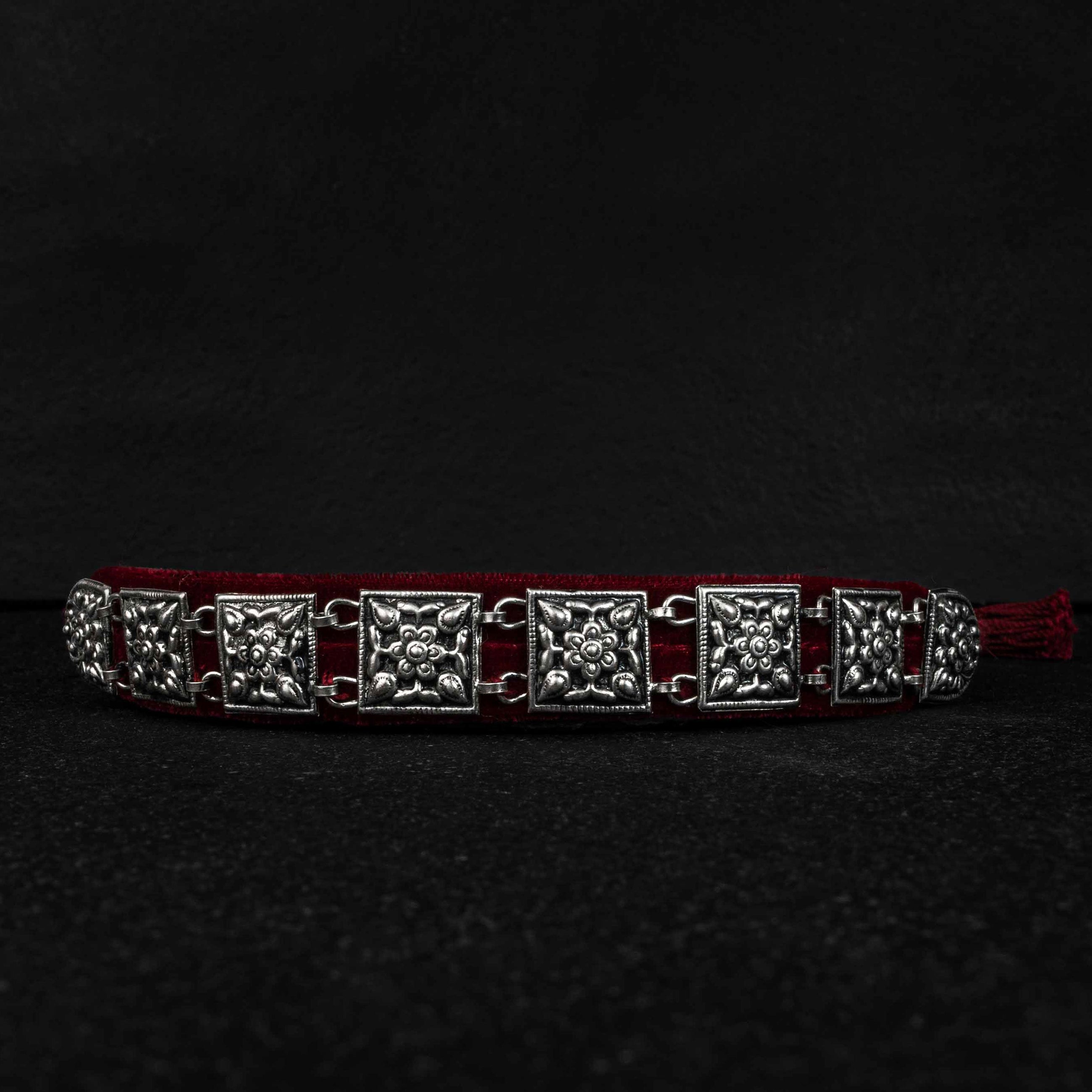 Chaukhandi Silver Guluband