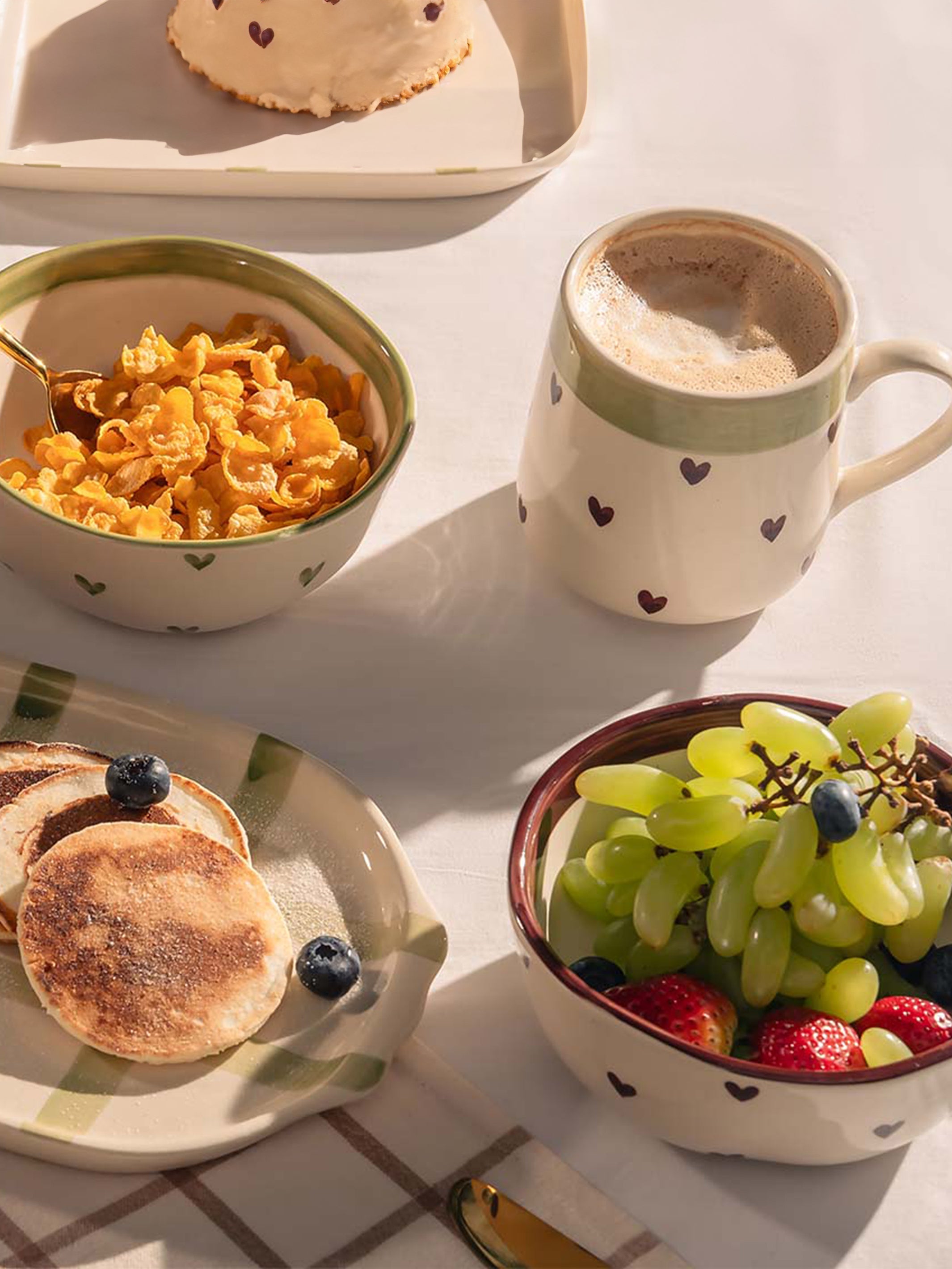 Ceramic Bowls Set of 2 - Lovestruck