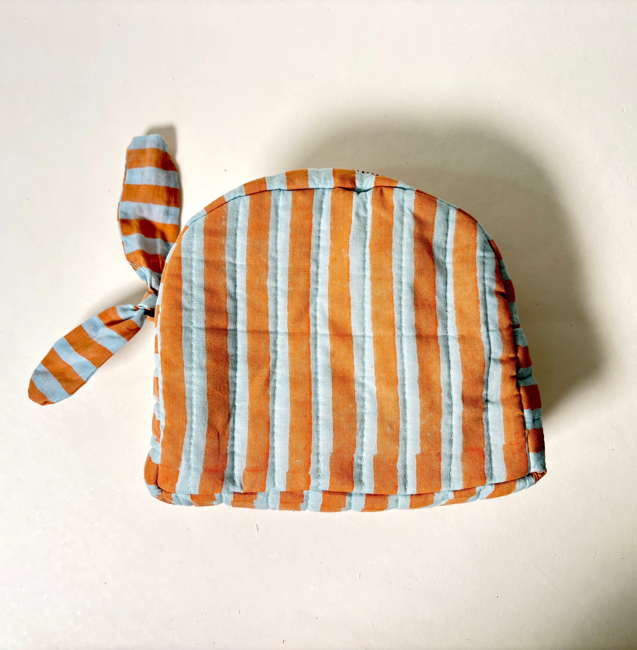 Sustainable Quilted Cotton Travel Pouch l Midsummer Bloom Classic Organiser