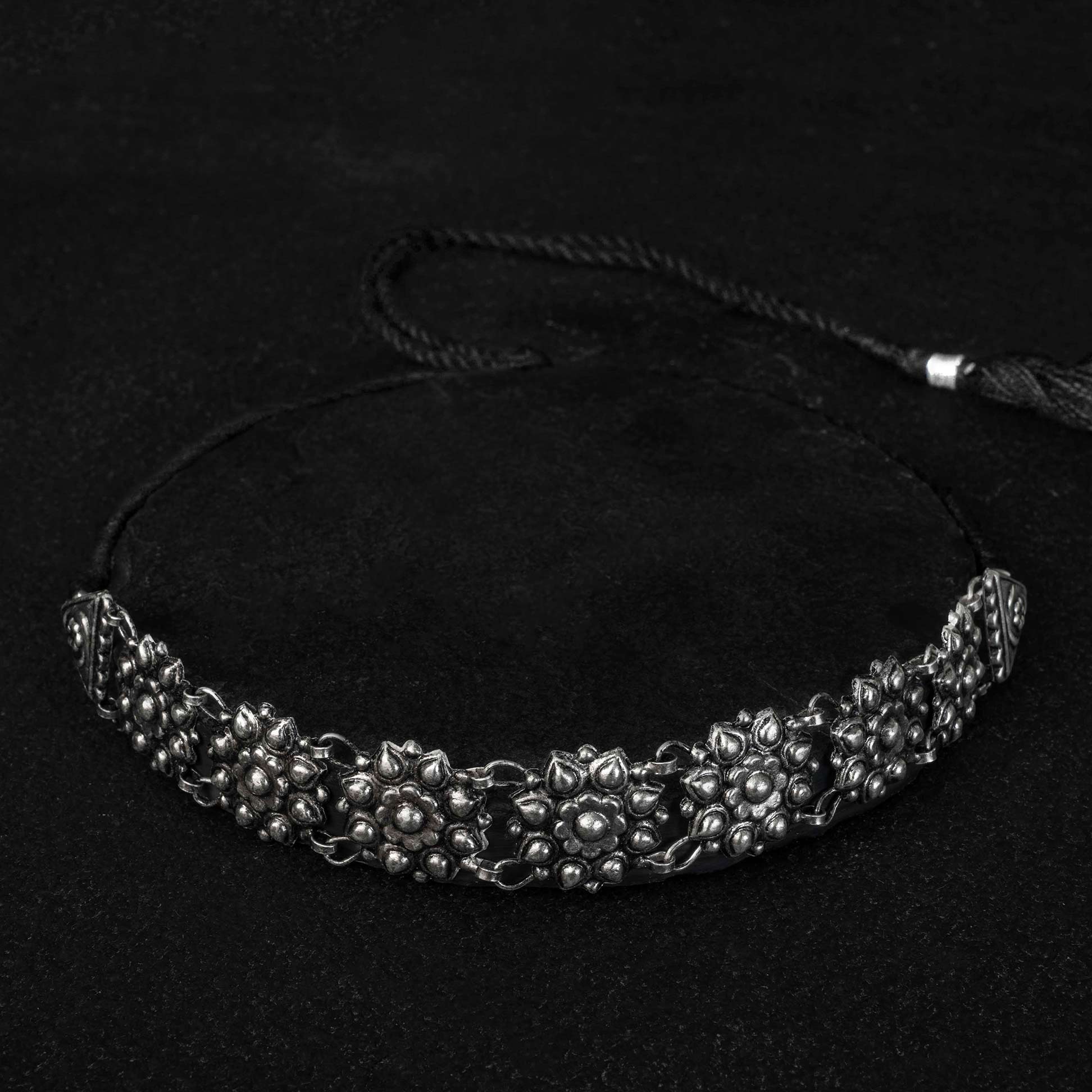 Chandak Guluband Silver Choker