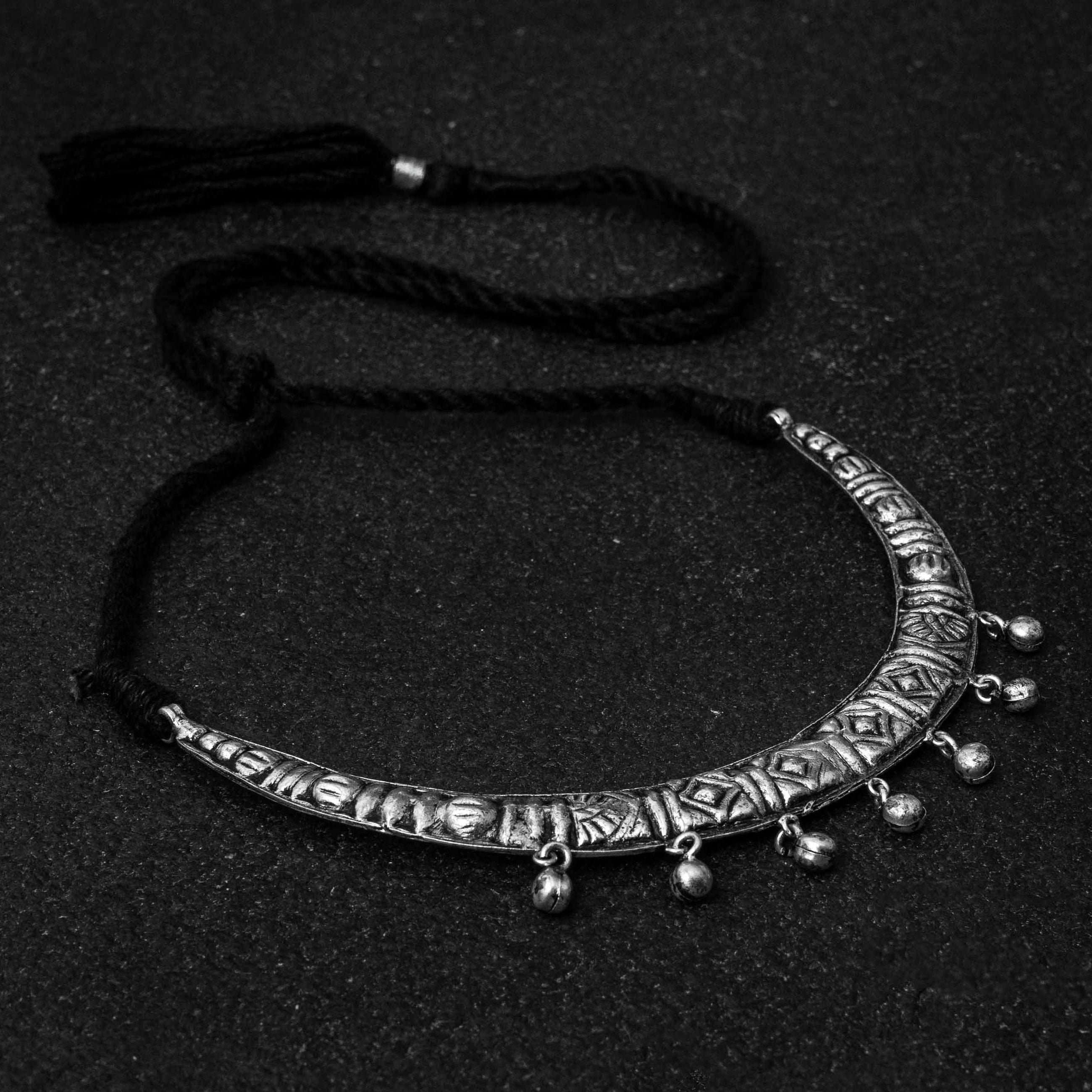 Toran Hasuli Silver Choker