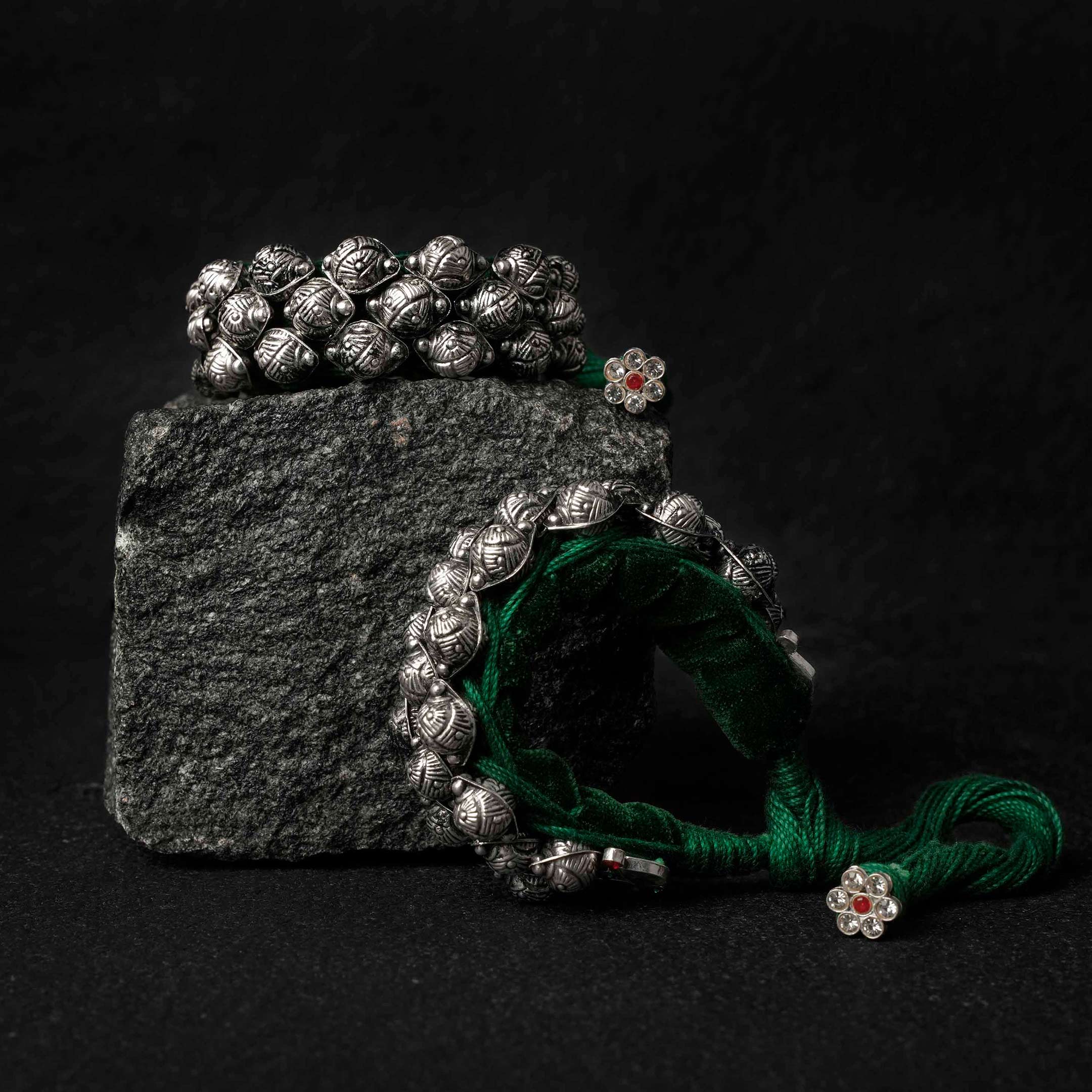 Deodar Pahuchi Silver Beads Bracelet (pair)