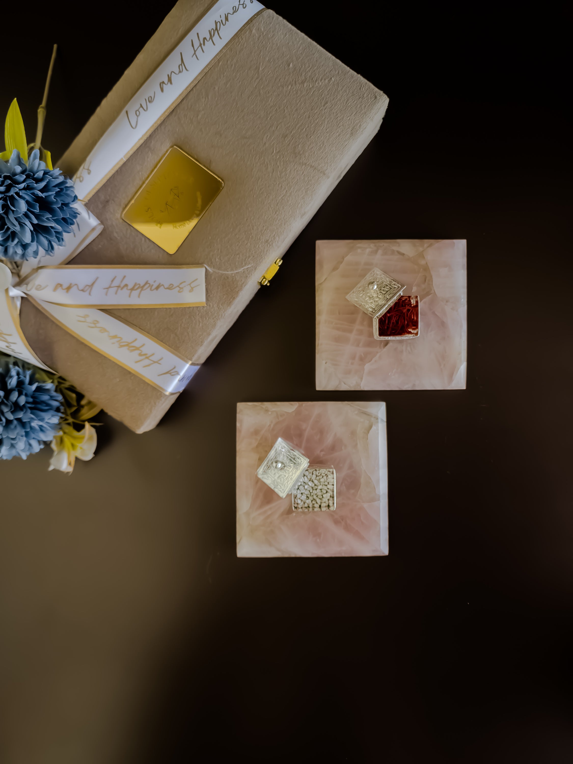 Rose Quartz Kesar Elaichi Luxe Set