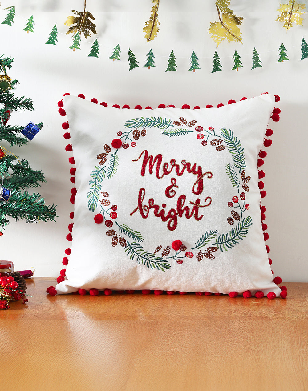CUSHION COVER Embroidery MERRY BRIGHT