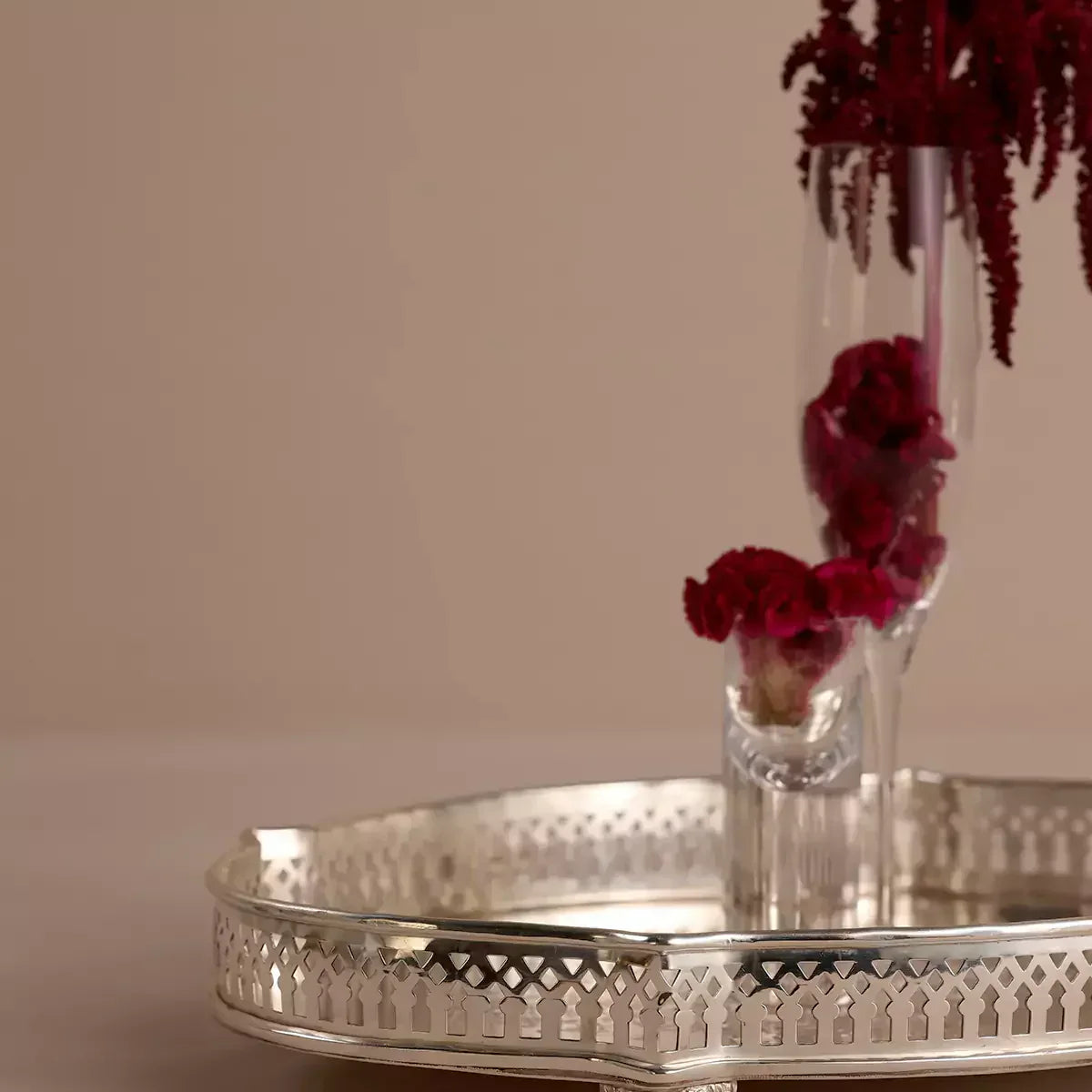 Victorian Curve Tray Medium Silver