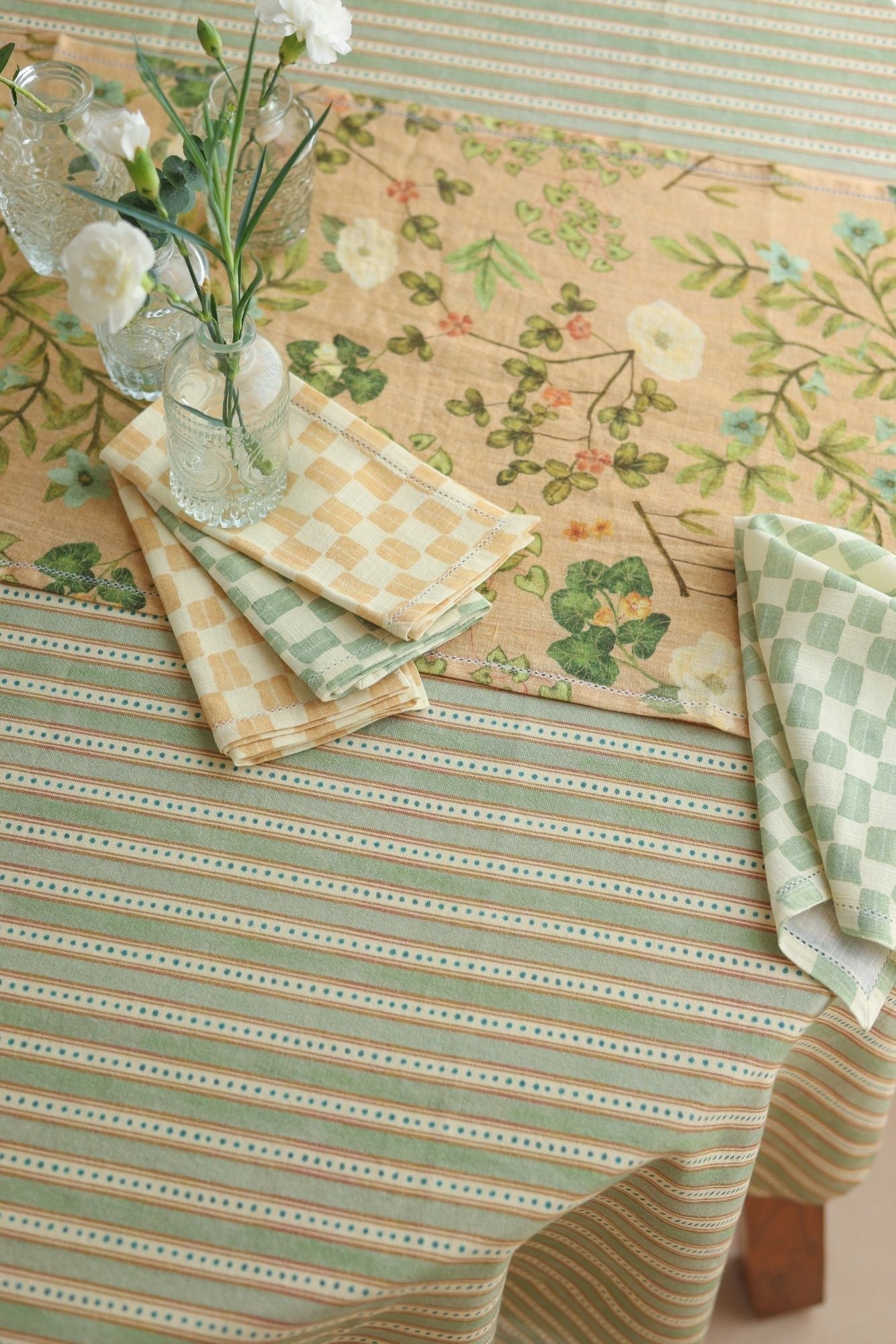 Valley Peach Linen Table Runner