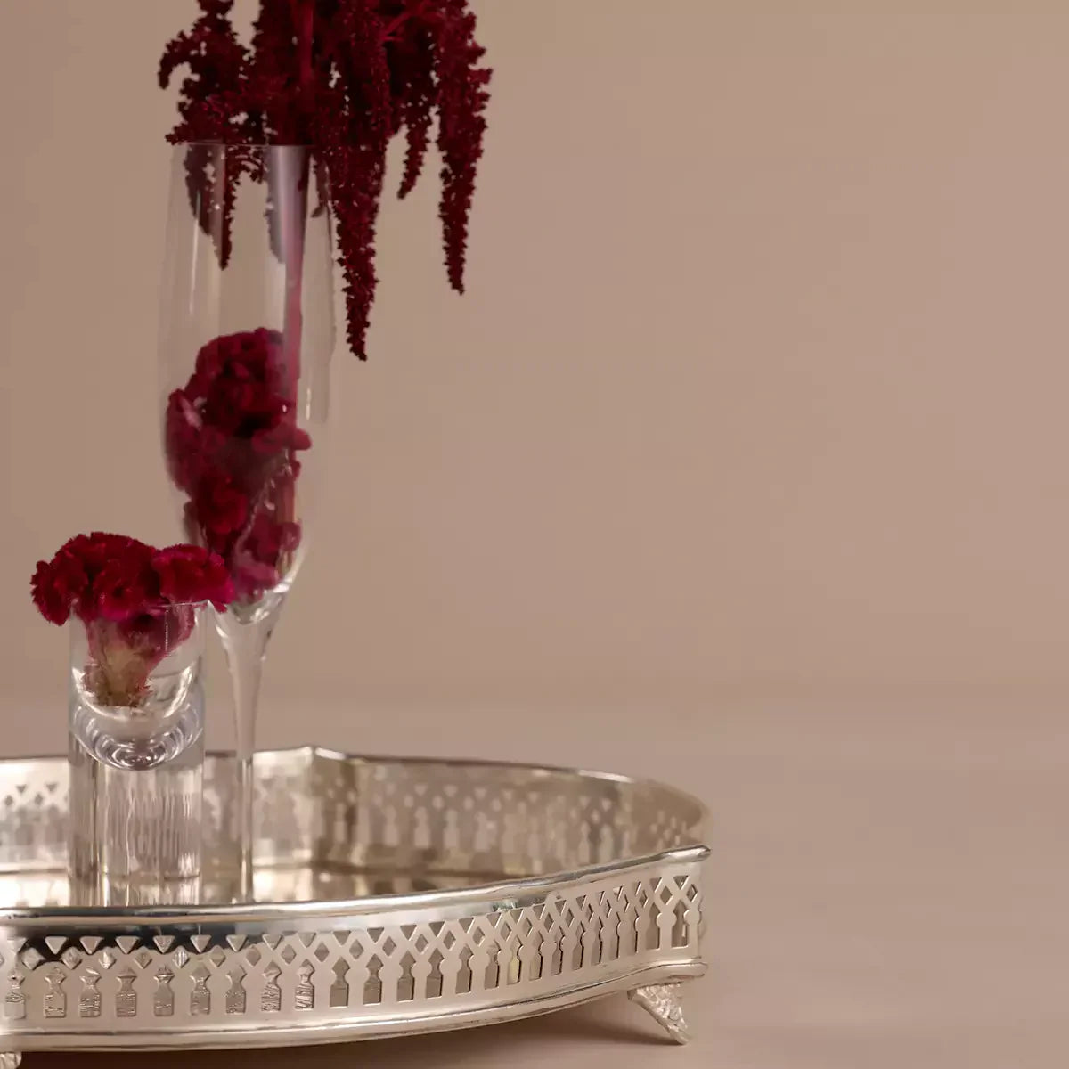 Victorian Curve Tray Medium Silver