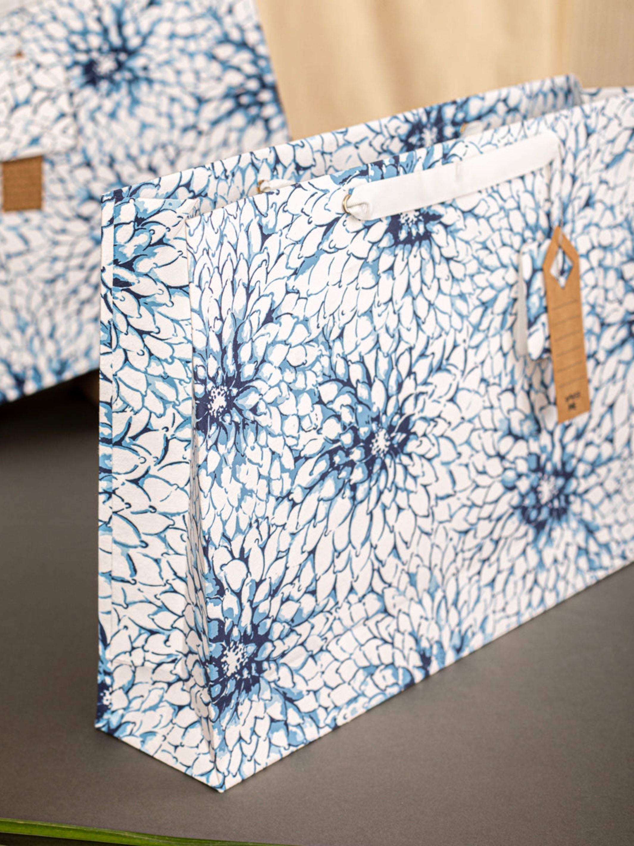 Neelanchal Large Bag