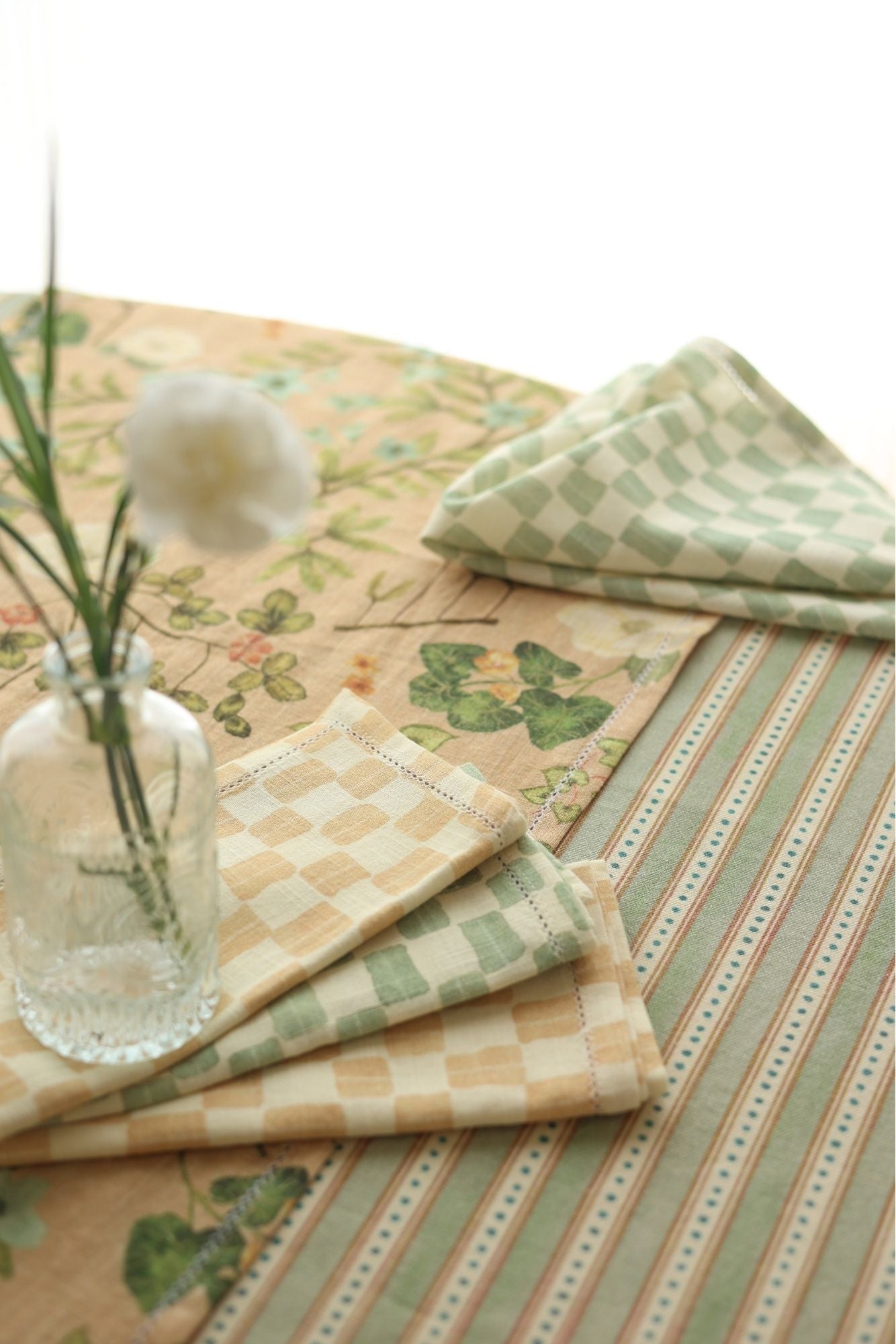 Valley Peach Linen Table Runner