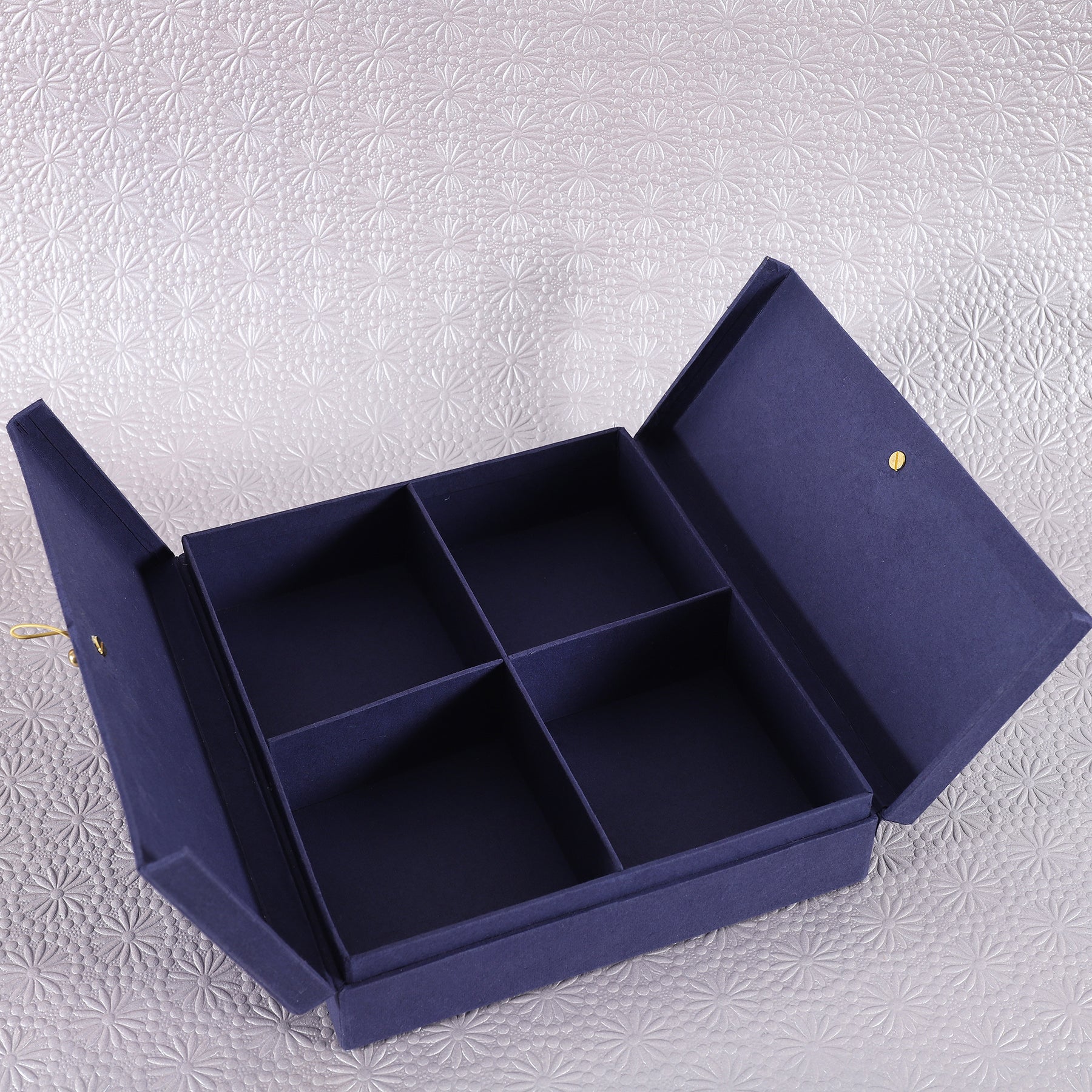 Mehrab 4 Partition Box