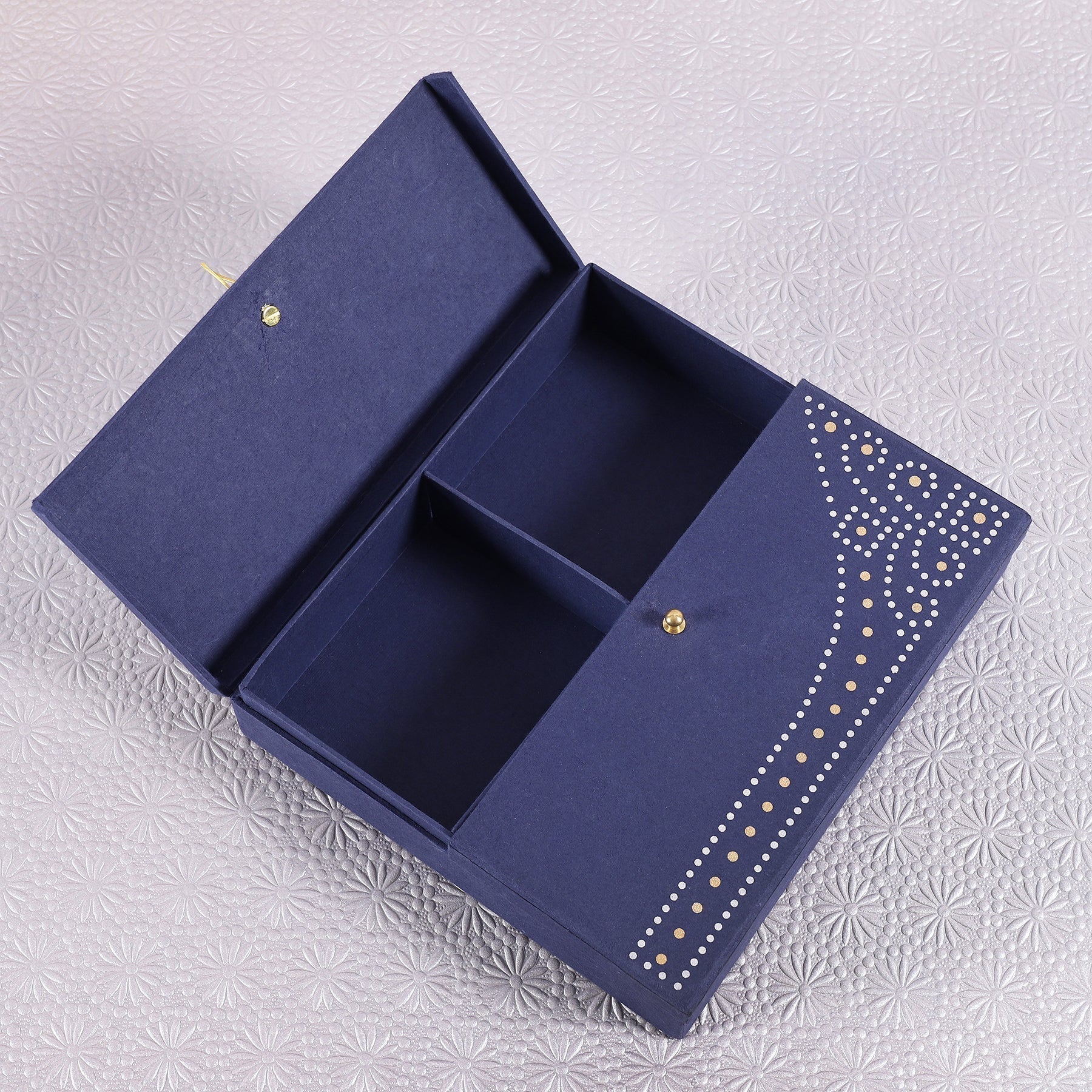 Mehrab 4 Partition Box