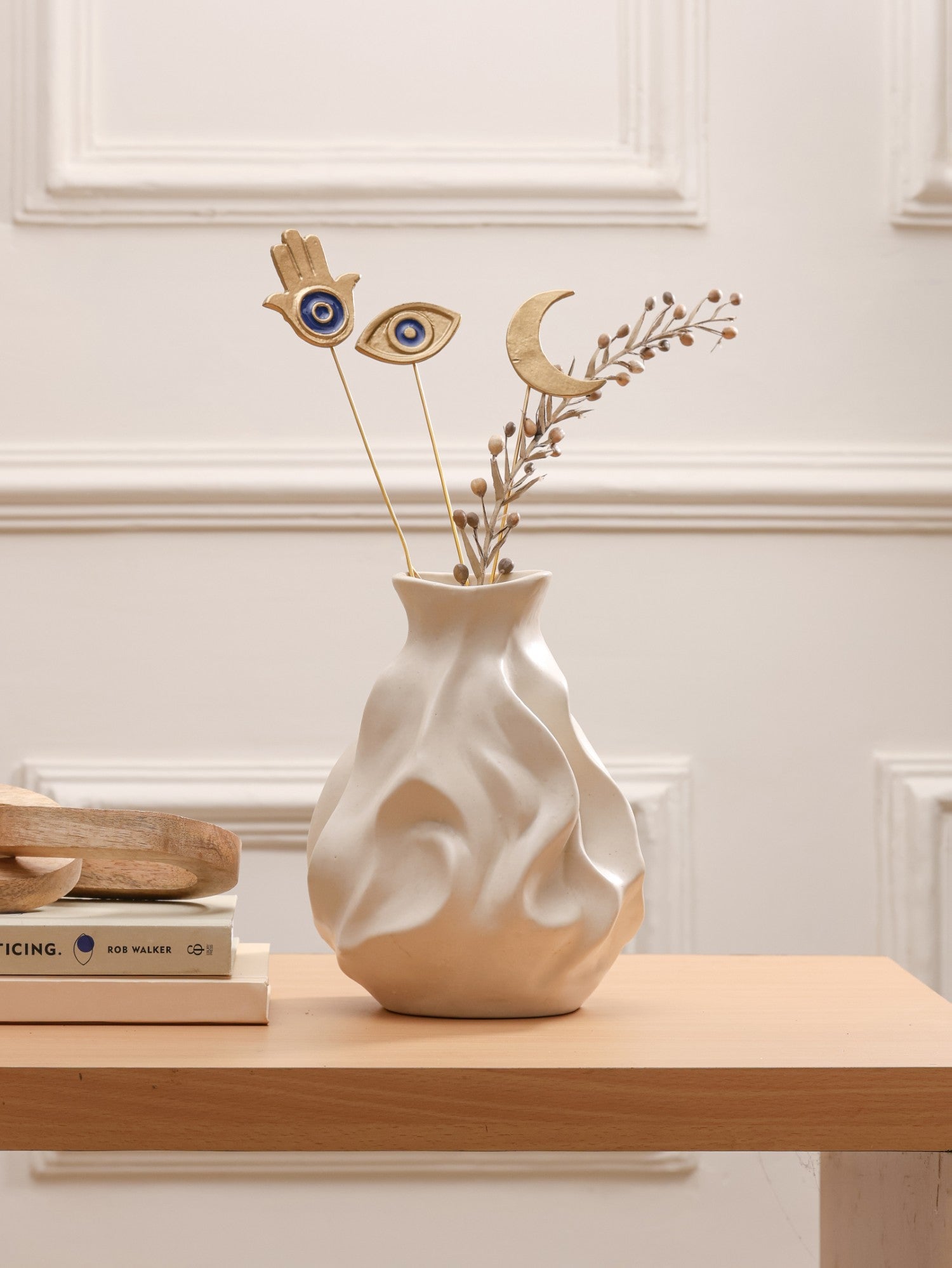 Golden Persian Charm Metal Sticks