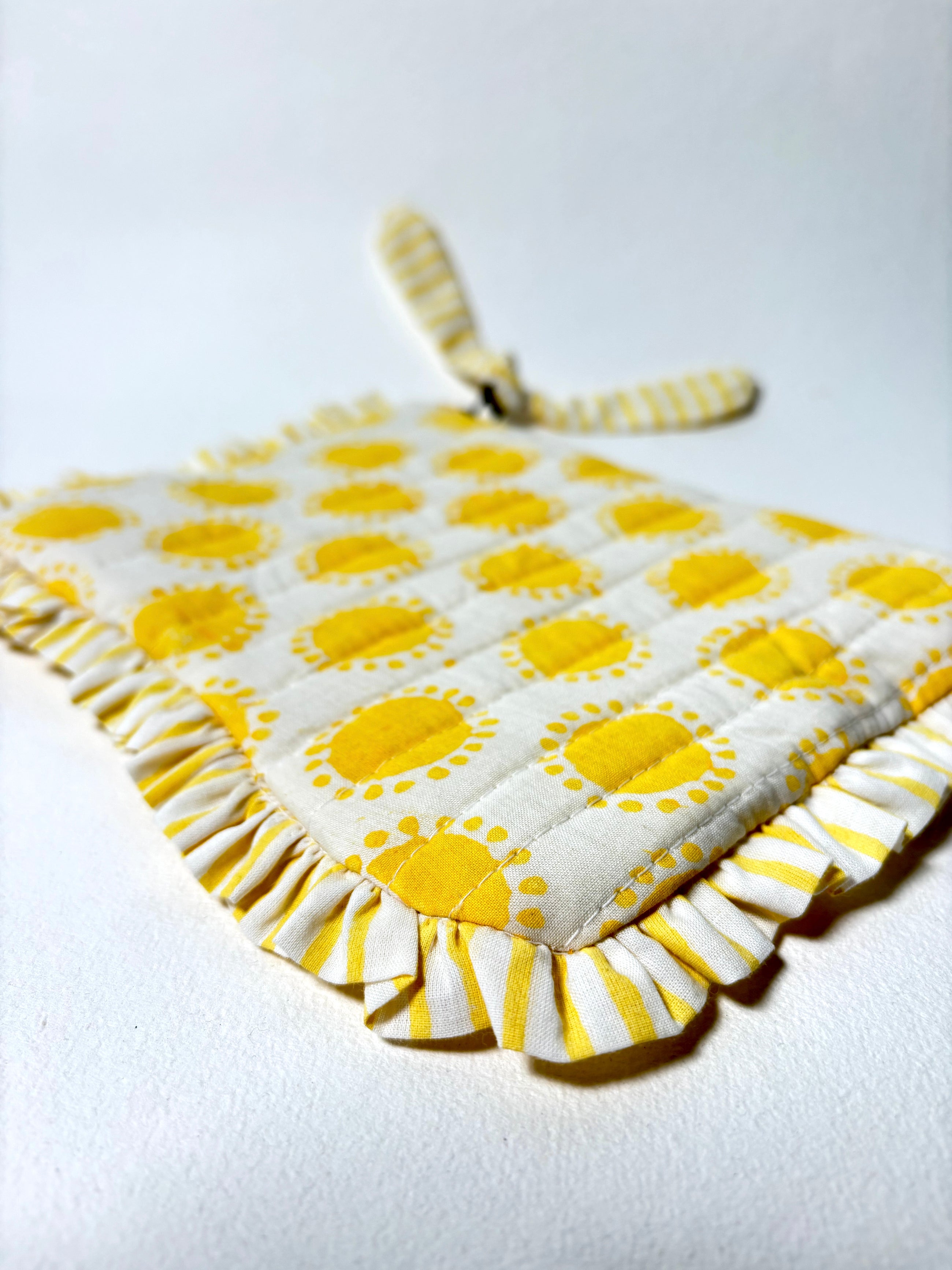 Sustainable Quilted Cotton Travel Pouch l Golden Hour Organizer