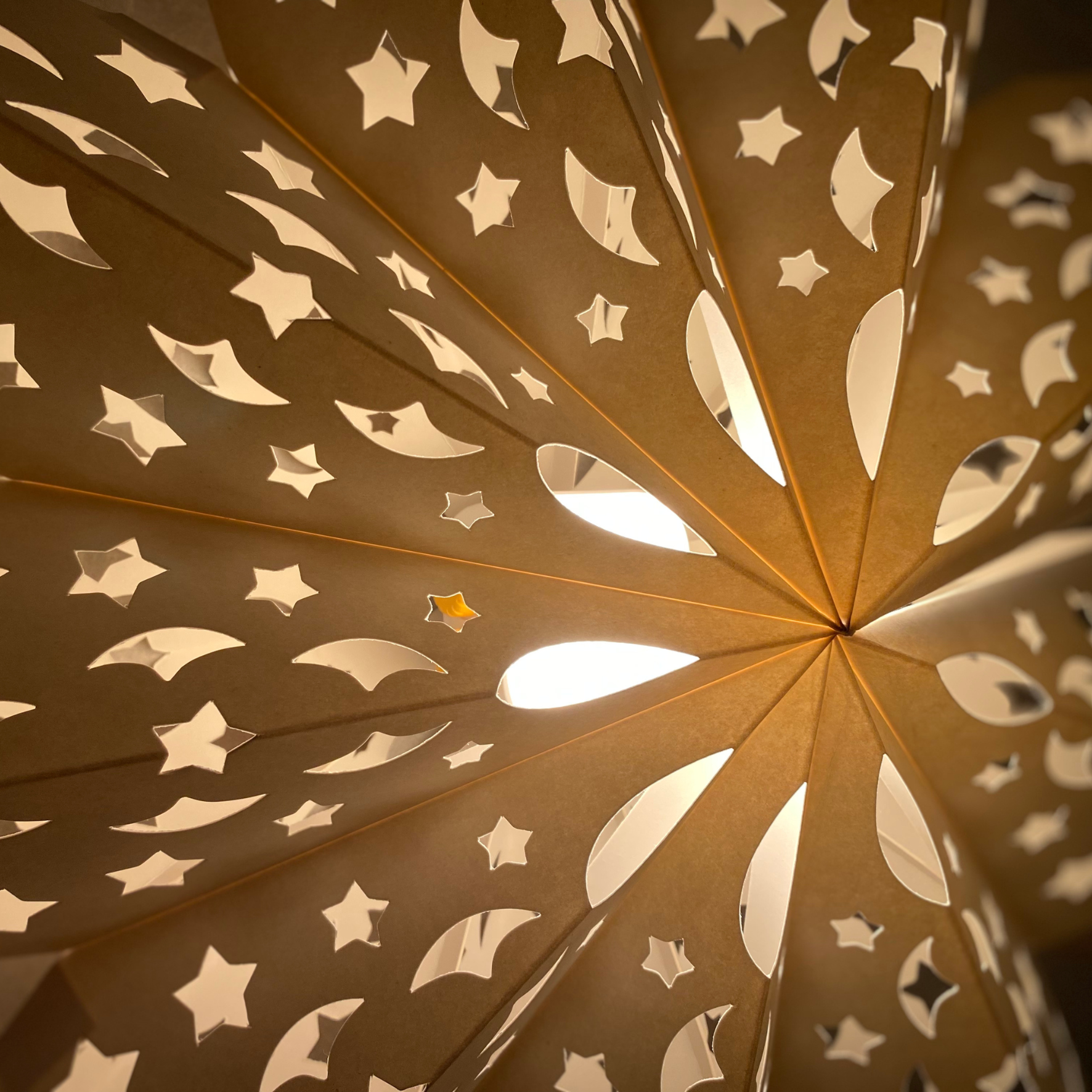 White Paper Star (Medium)