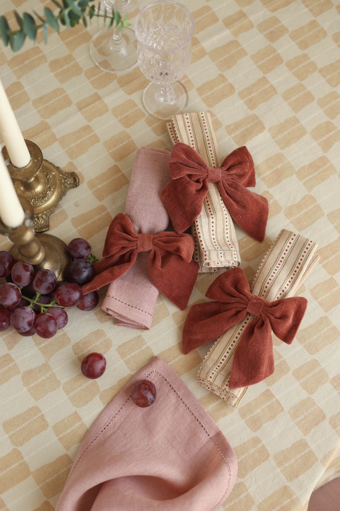 Rhubarb Velvet Napkin Rings-Set of 4