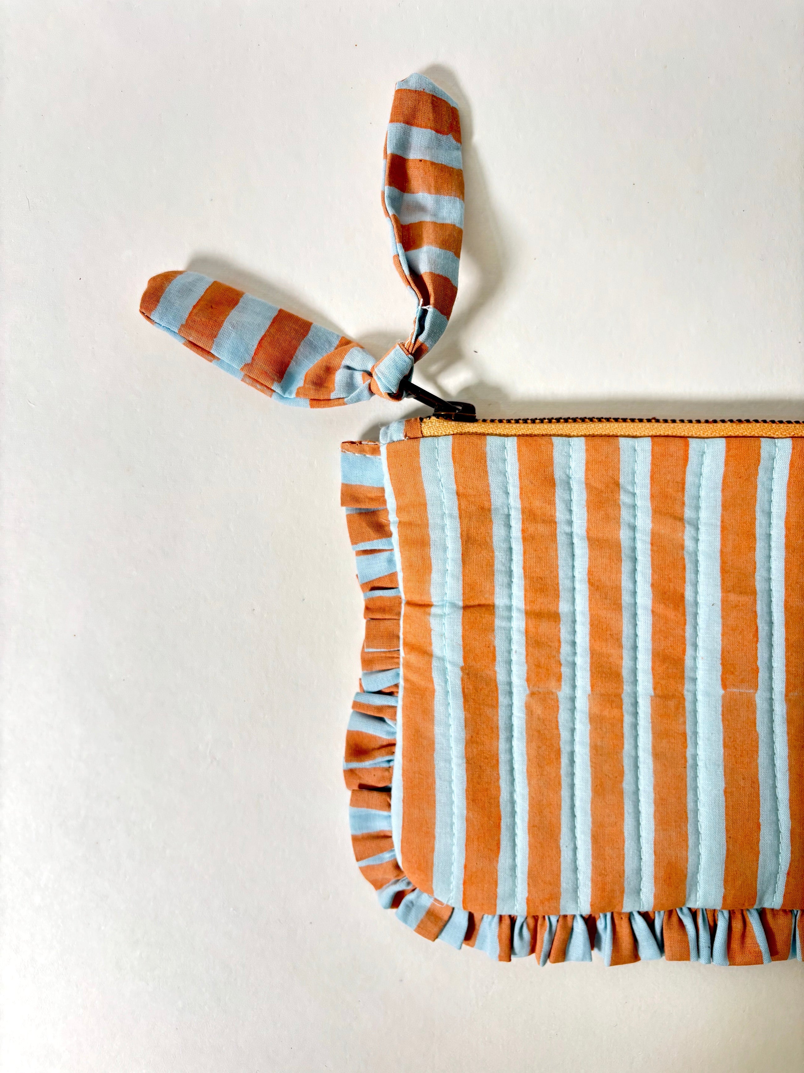 Sustainable Quilted Cotton Travel Pouch l Midsummer Bloom Flat Frill Organizer