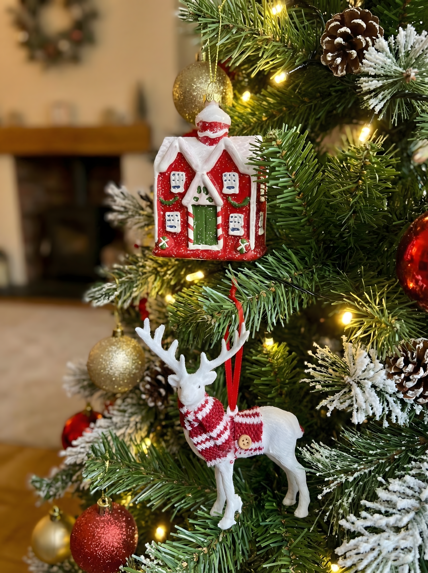 Christmas Tree Ornaments Set of 2 – Snowy Cottage and White Reindeer