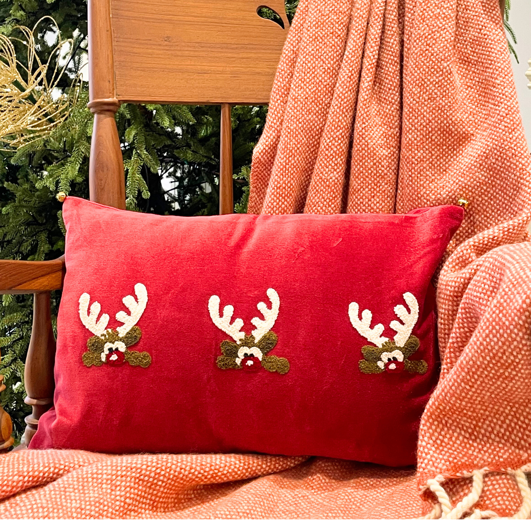 Rudolph Velvet Christmas Cushion Cover (12"X18")