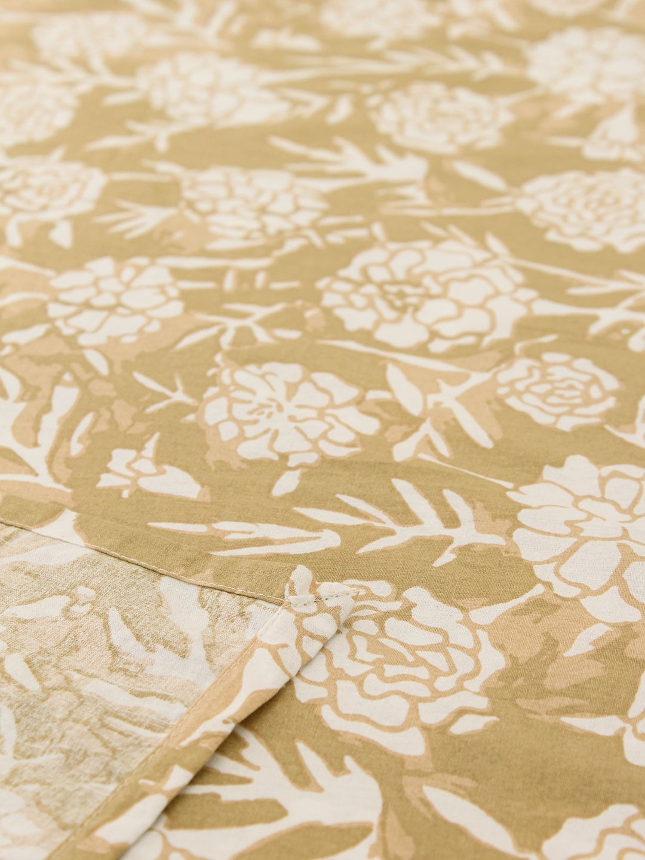 Bedsheet Set - Genda Phool Single