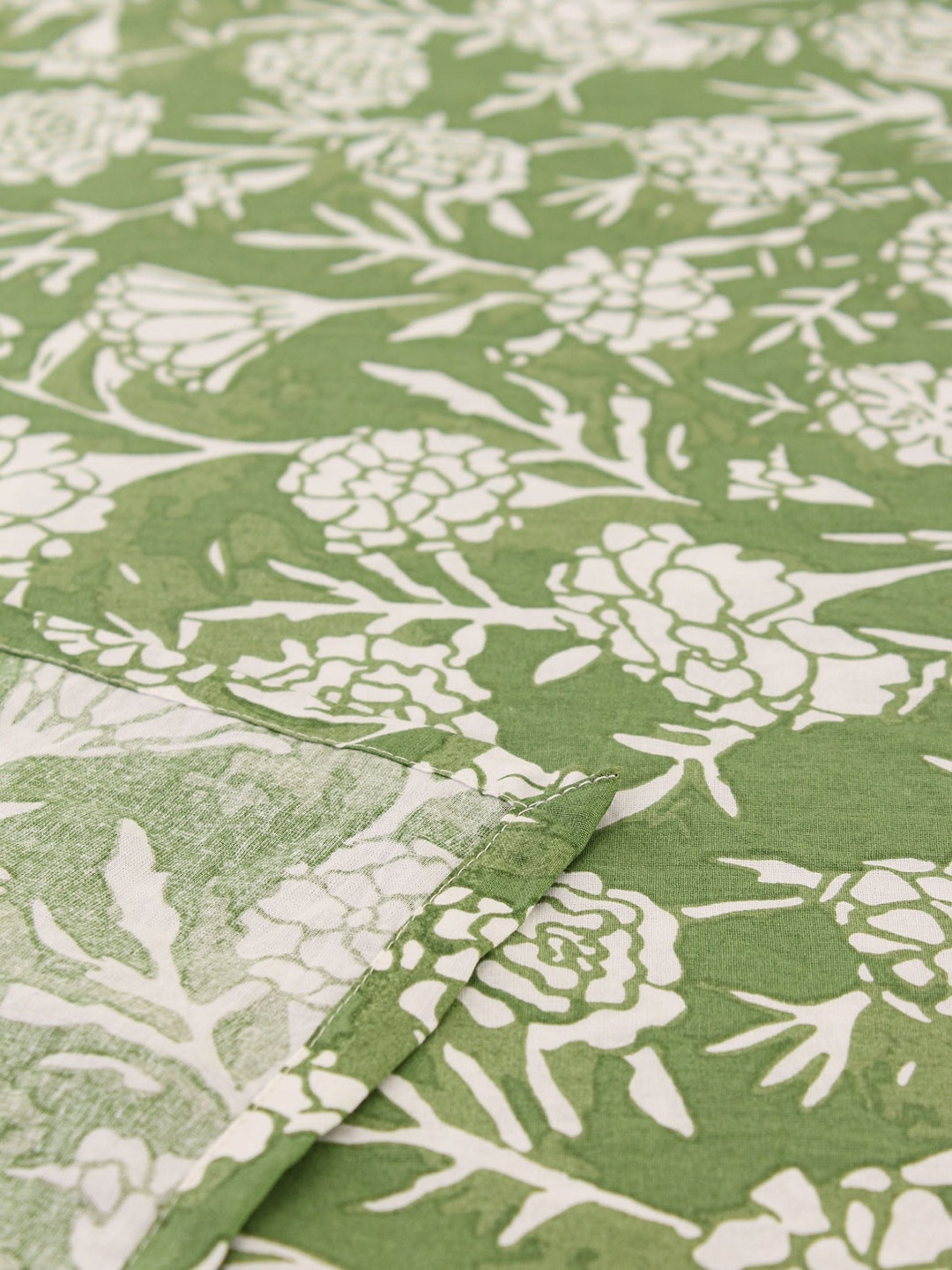 Bedsheet Set - Genda Phool King