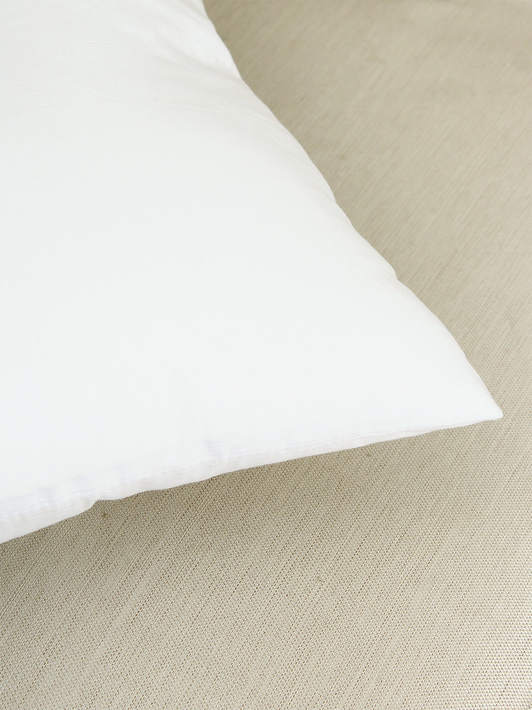 Gamathi 1 King Bedsheet & 2 Pillow Cover + 2 Pillow Filler (Rust)