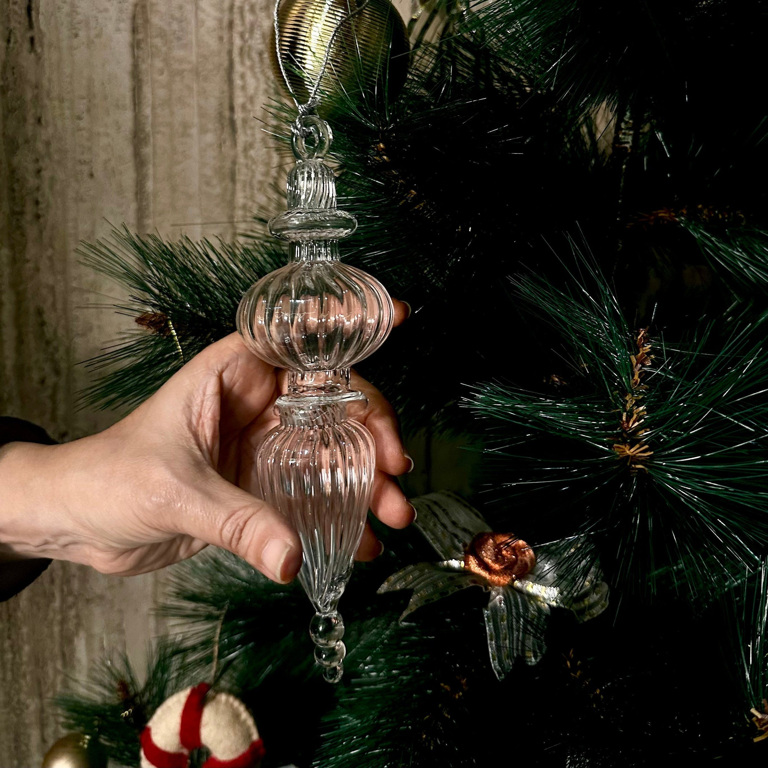 Glass Ornament (6 pc)