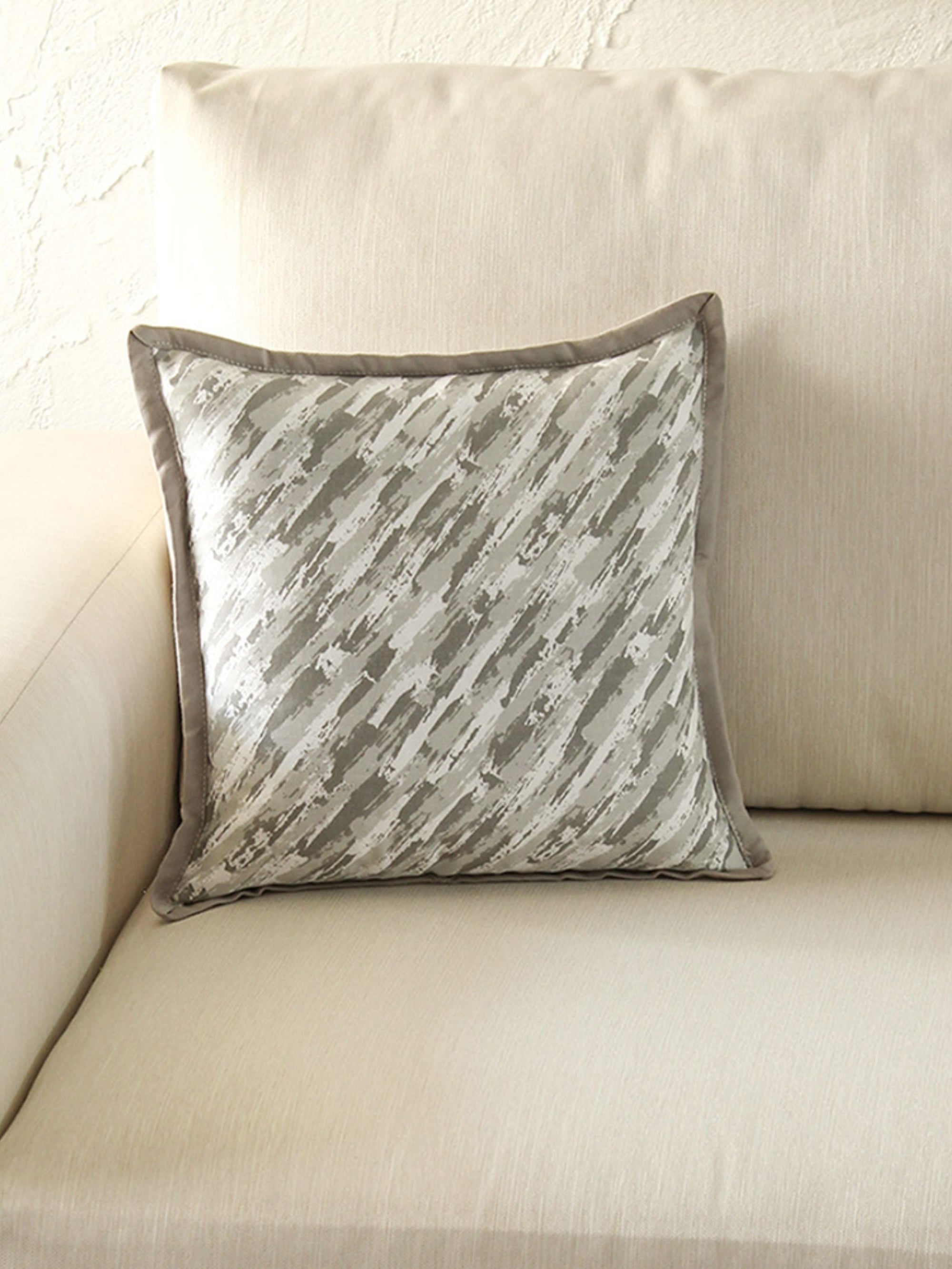 Tulika Cushion Cover (Grey)