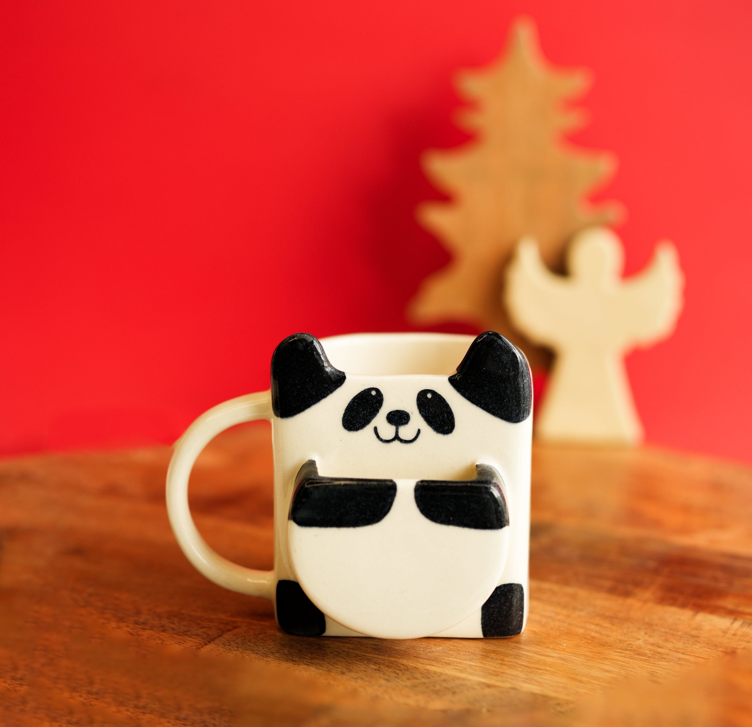Panda biscuit pocket mug