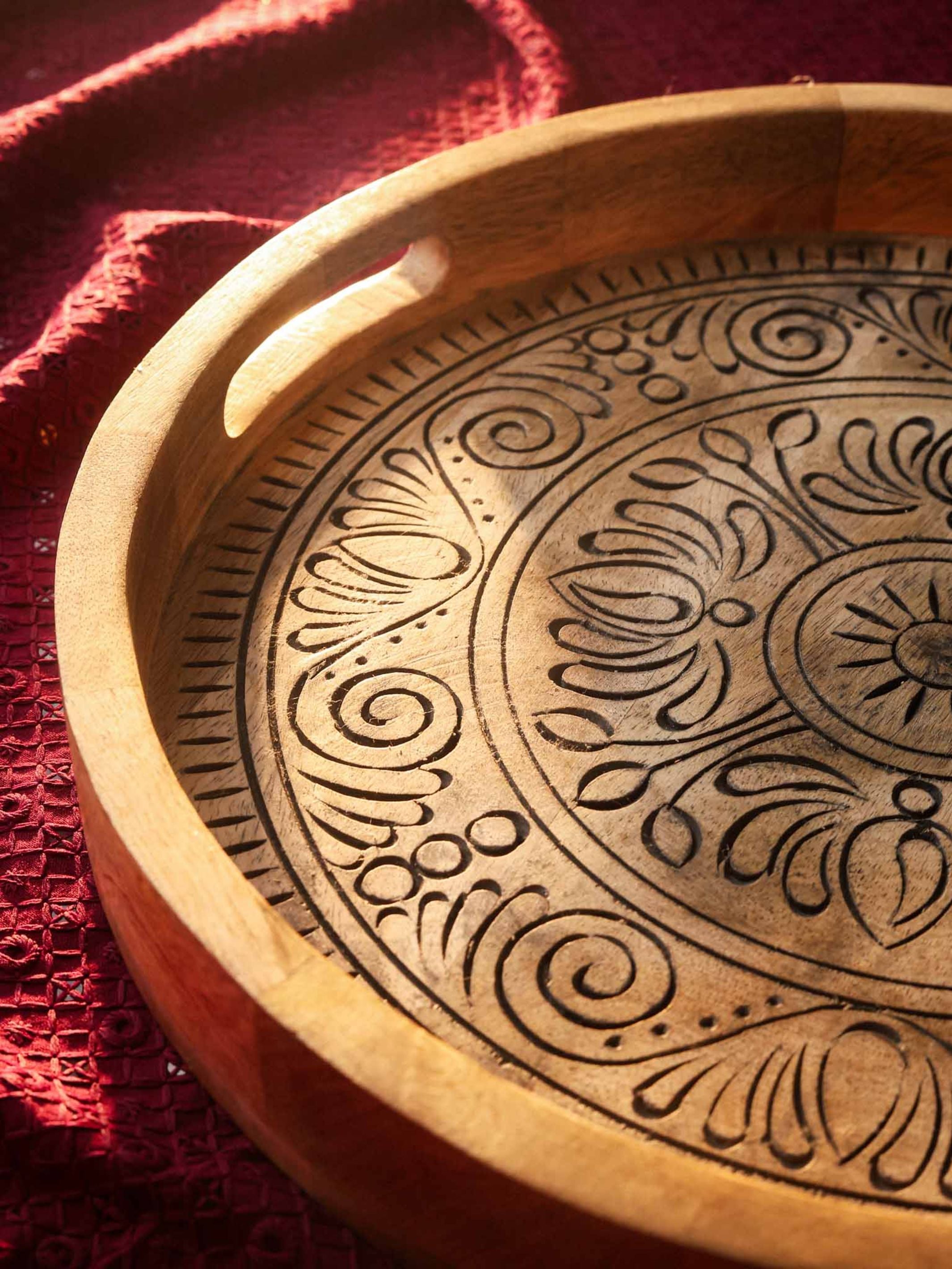 Carved Wood Round Tray Black