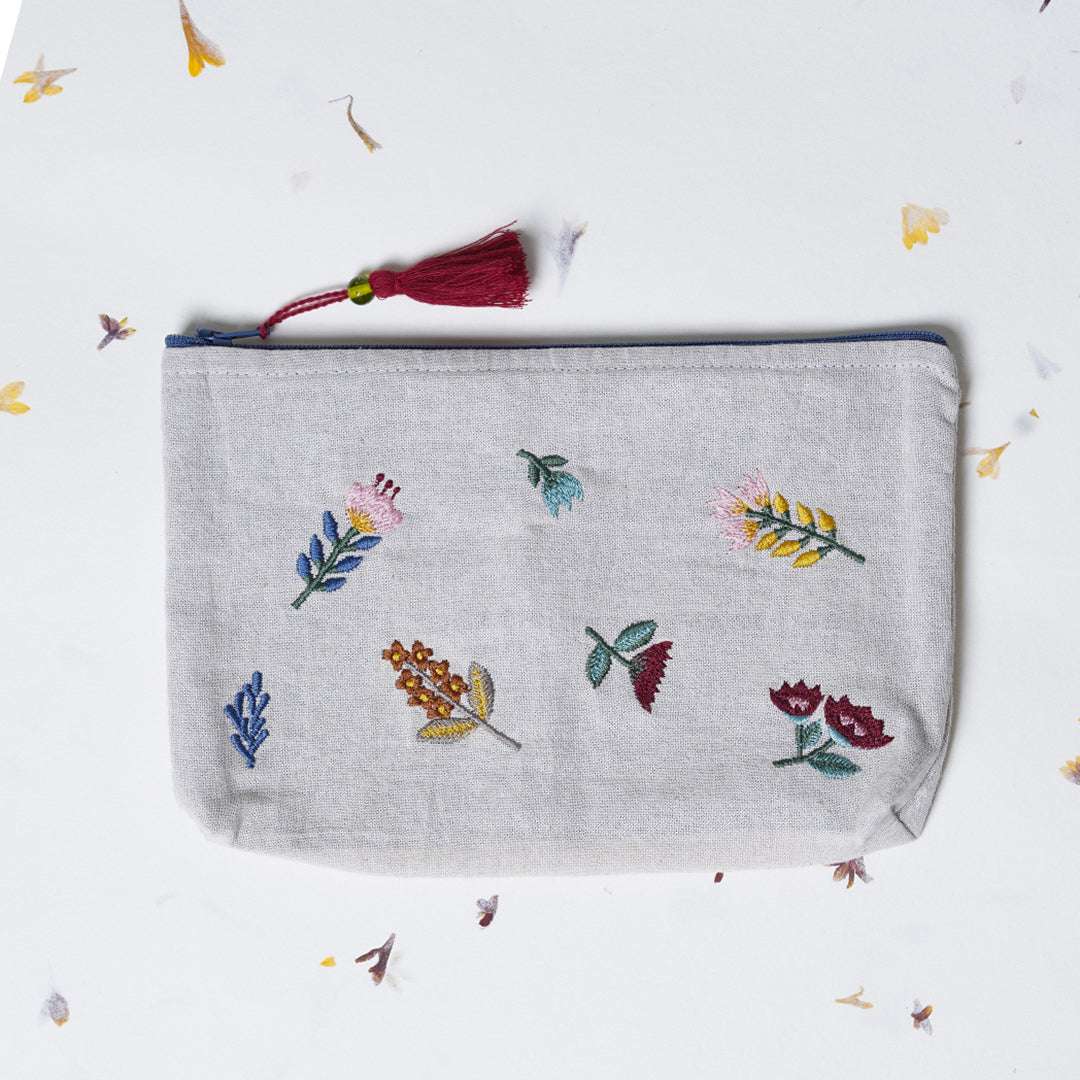 The Everyday Writer Set (Journal & Pouch)