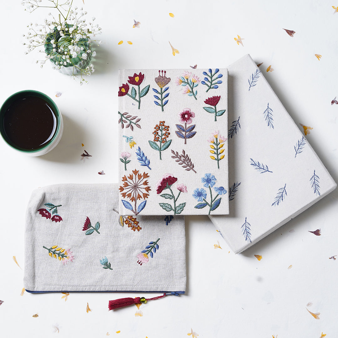 The Everyday Writer Set (Journal & Pouch)