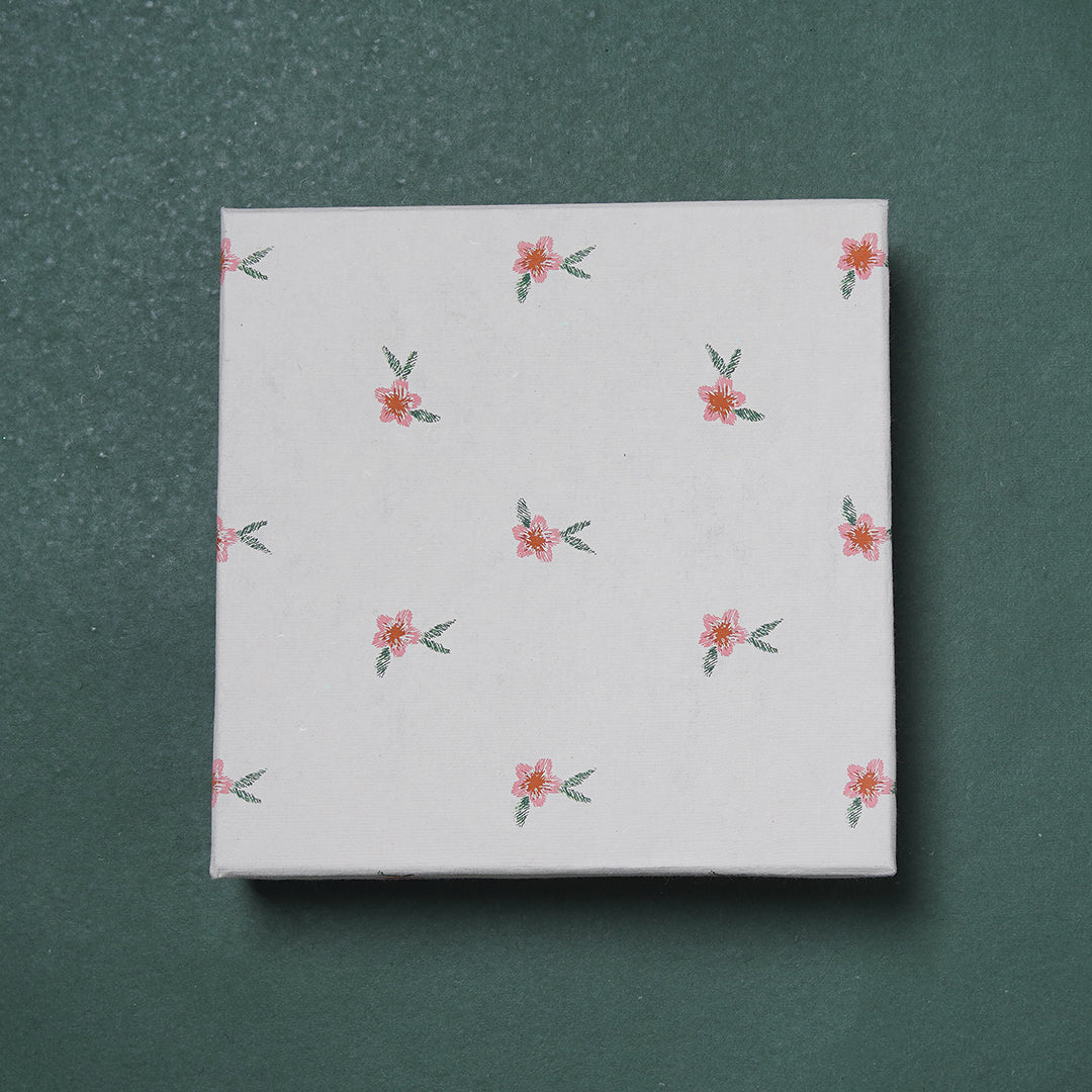 The Keepsake Gift Set (Frame & Tray)