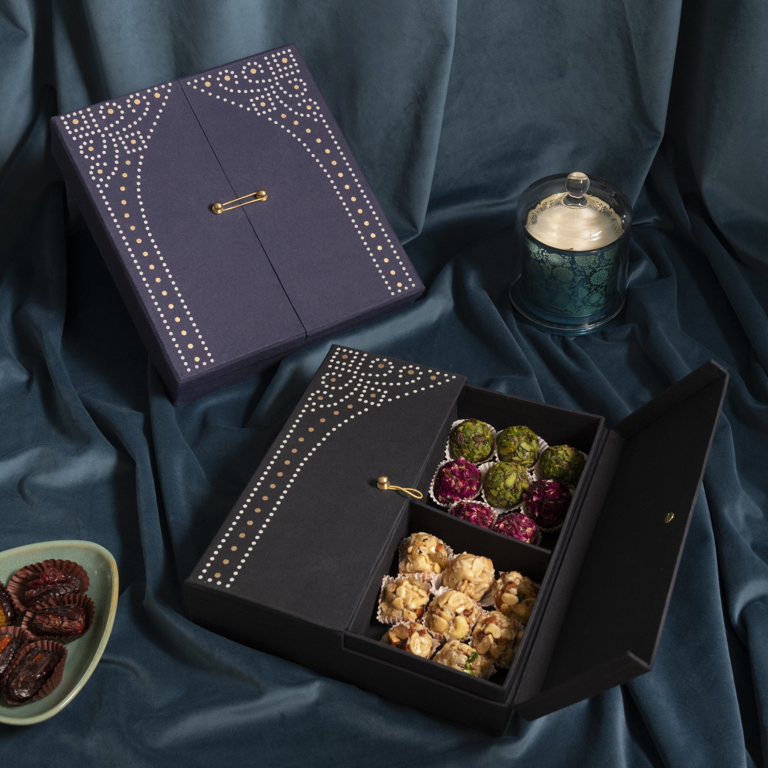 Mehrab 4 Partition Box