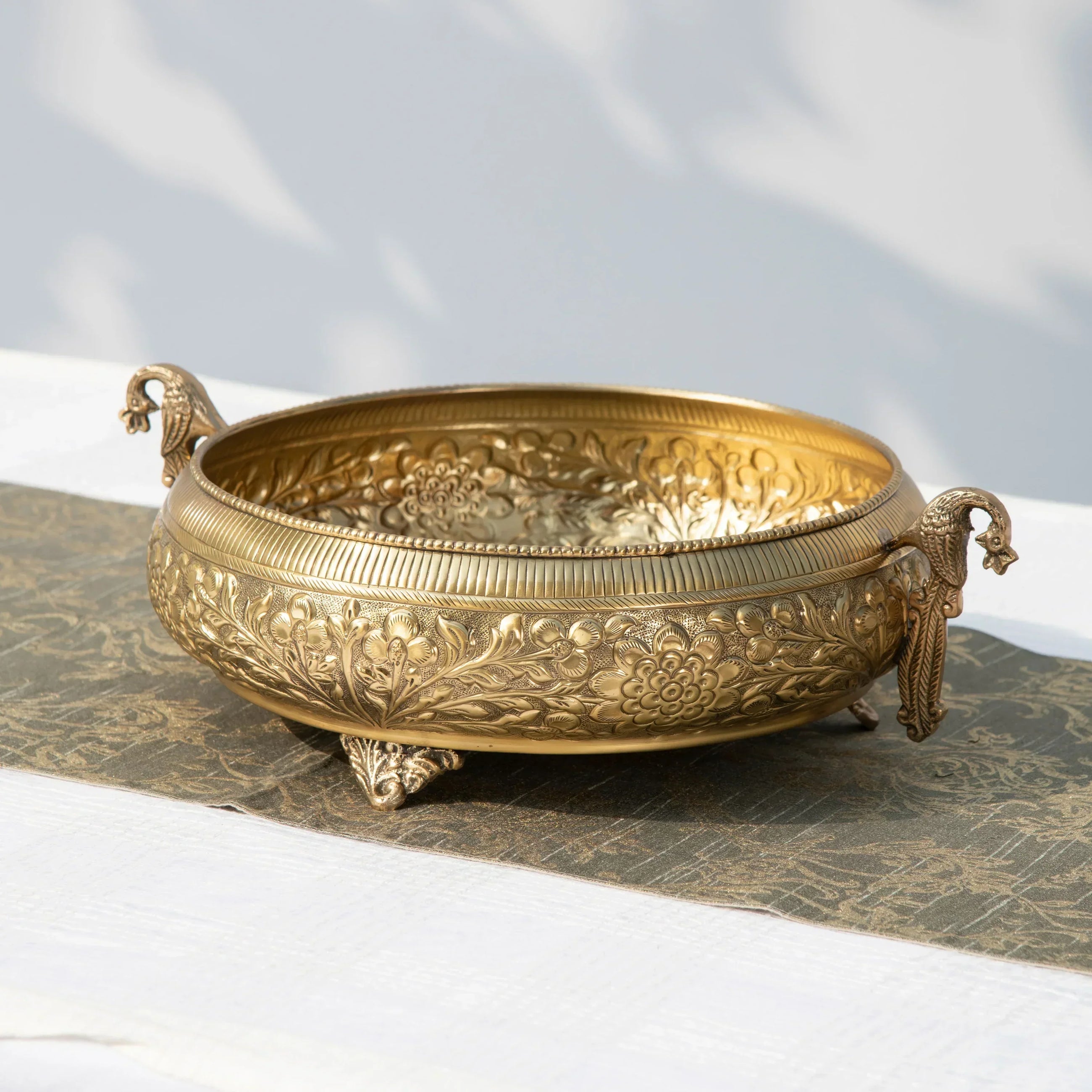 Traditional Peacock Urli Gold XL