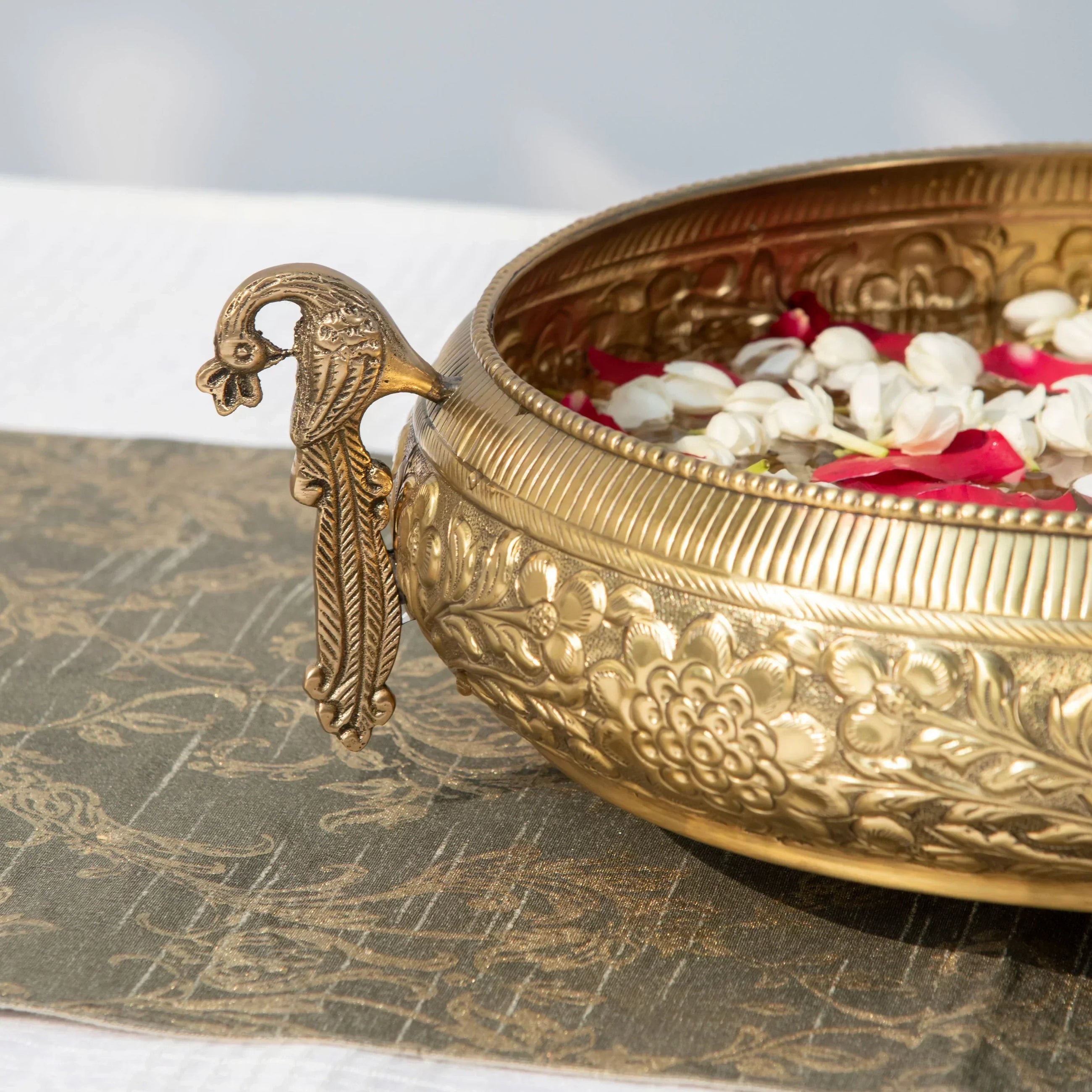 Traditional Peacock Urli Gold XL