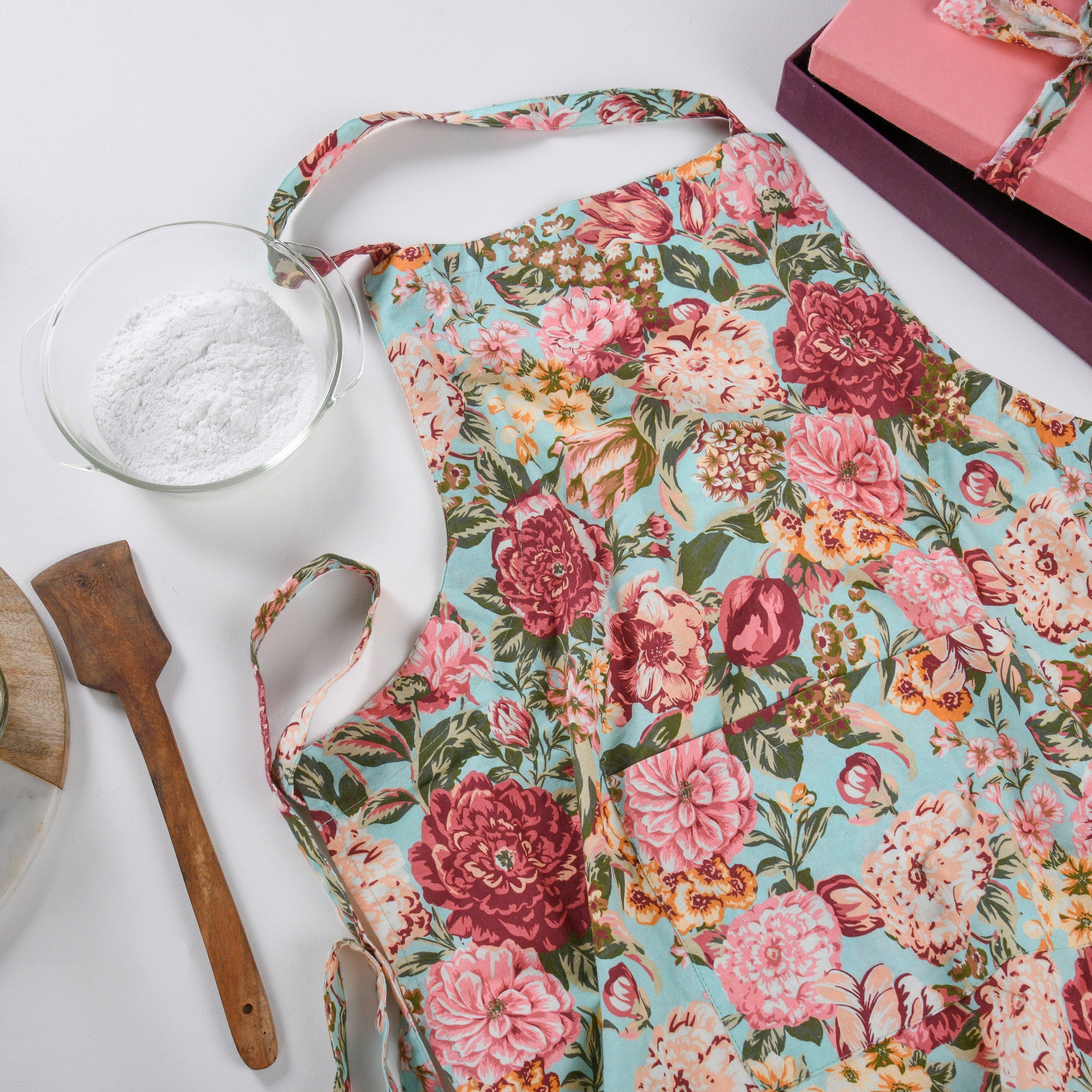 Home Chef's Box (Apron & Recipe Book)