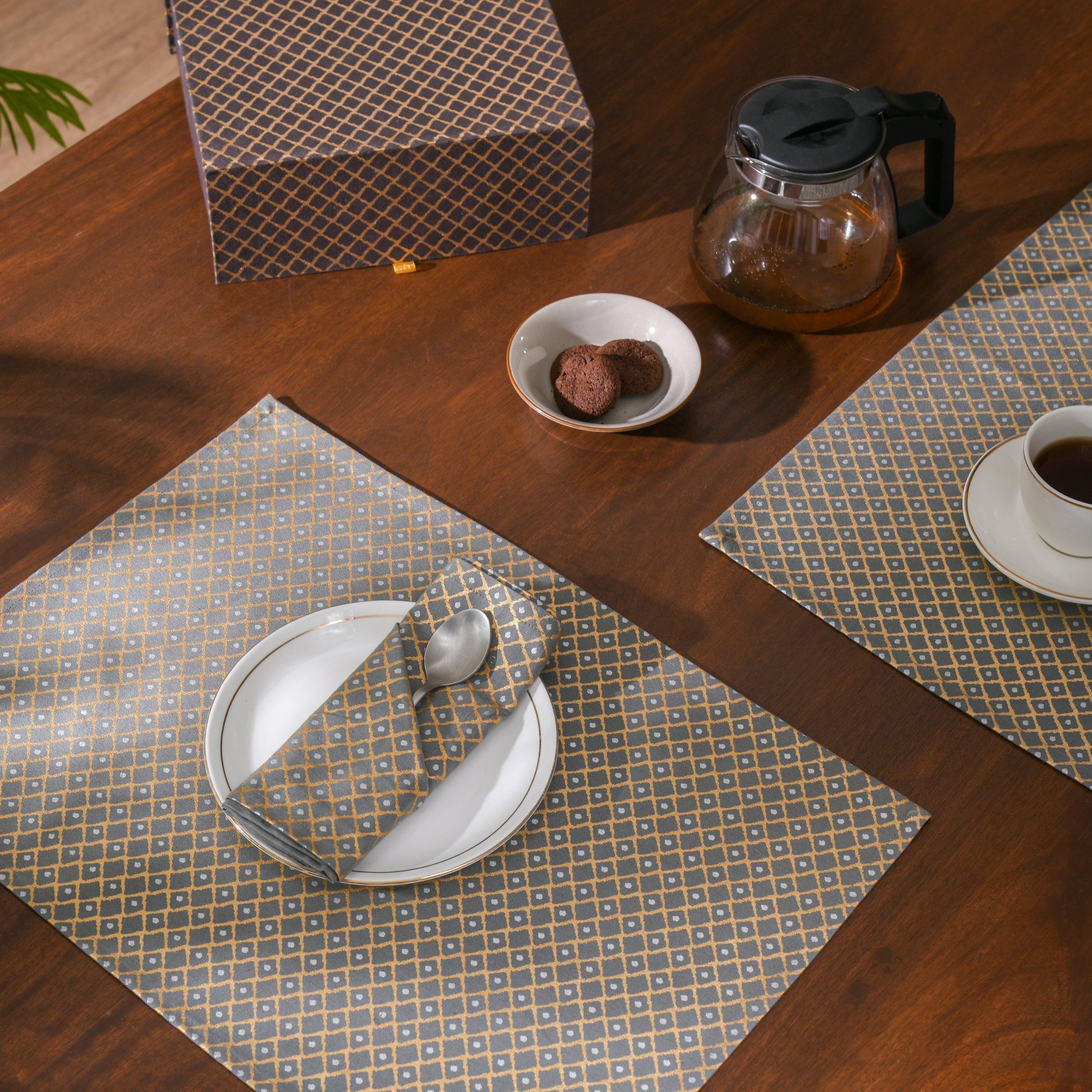 Heritage Dinning Gift Set