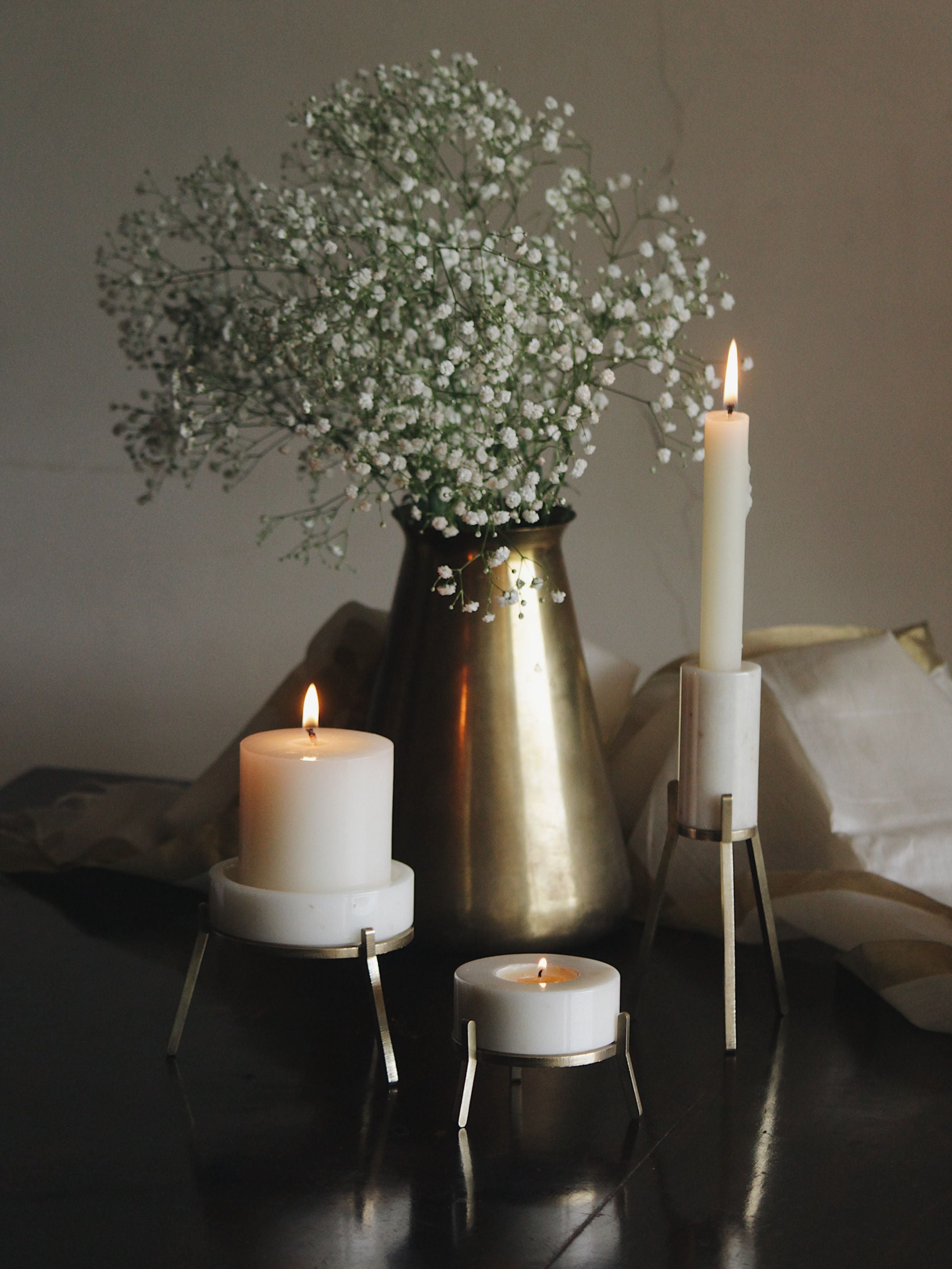 Fyre 2.0 - Large  White