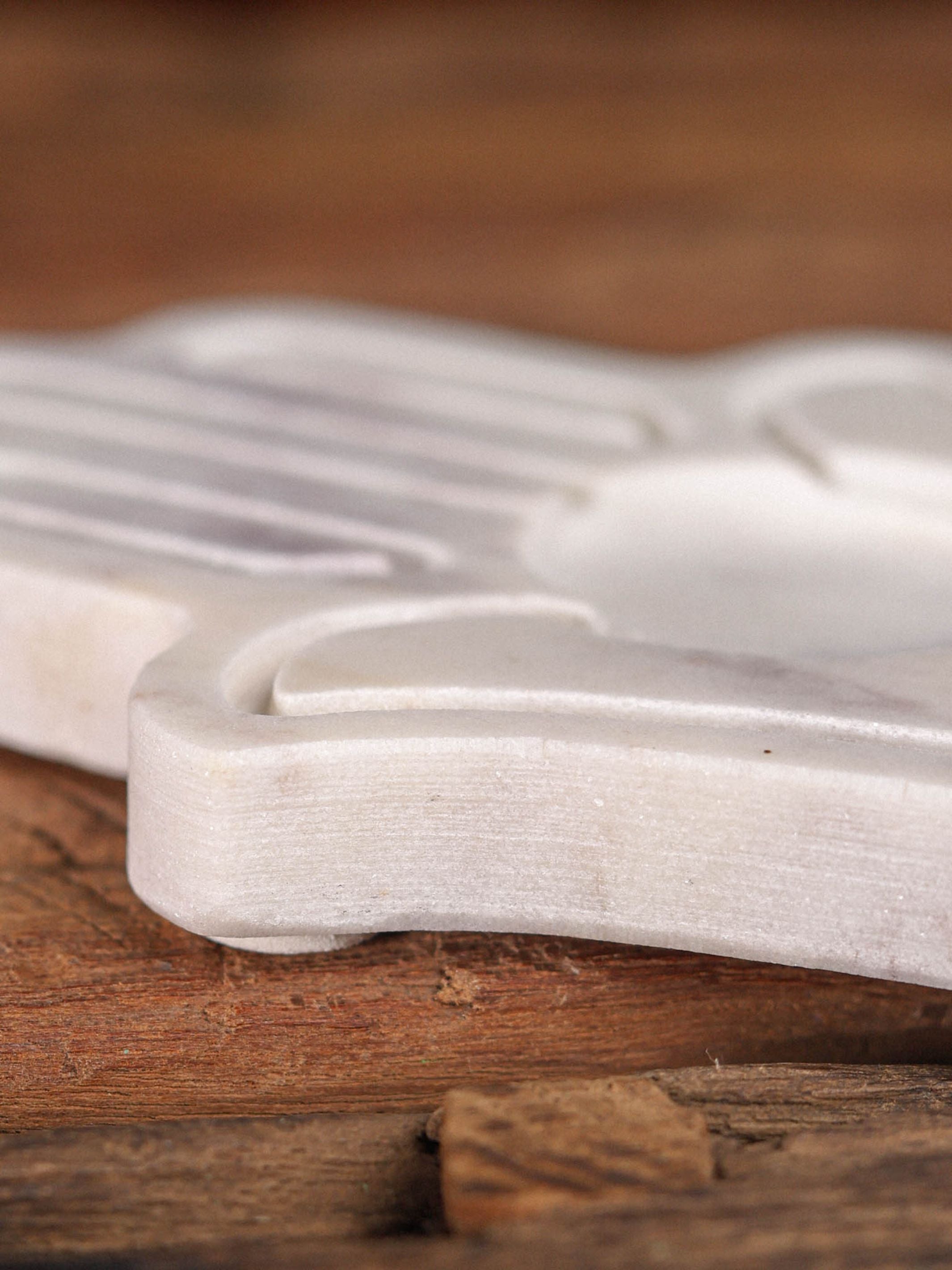 Tea Light Candle Holder -White Marble in Hamsa