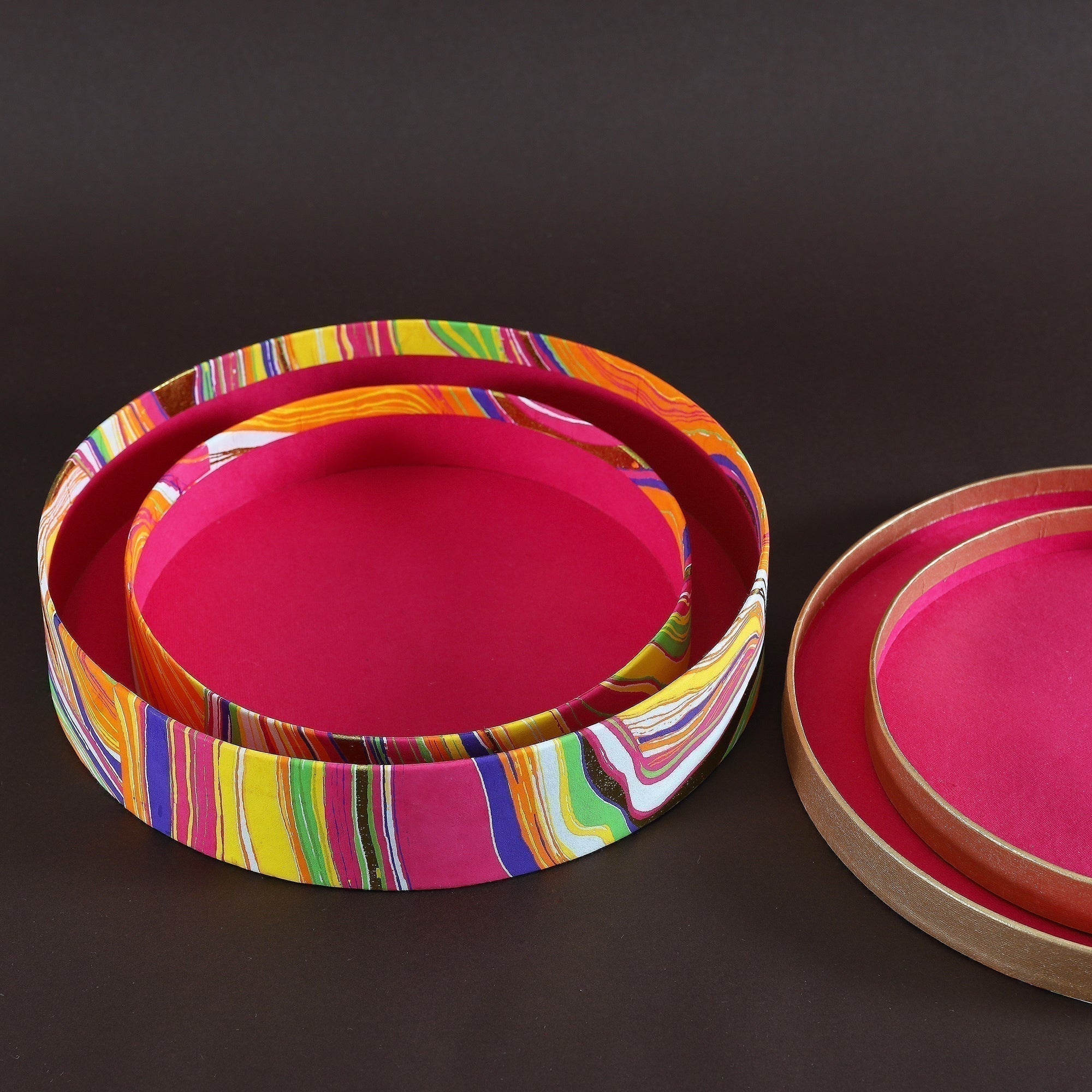 Leheriya Round Gift Box (Set of 2)