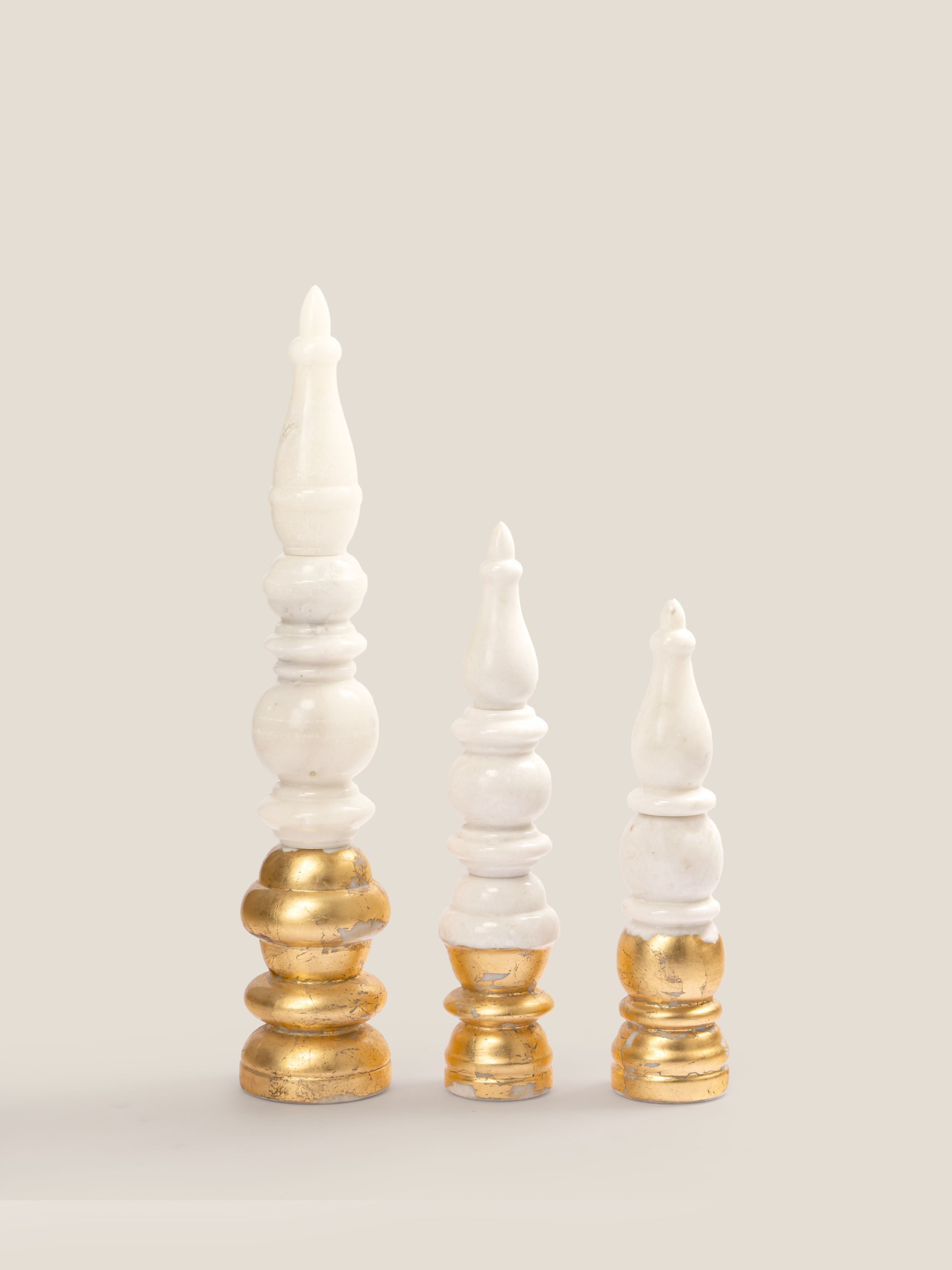 Temple corners - gold leafed