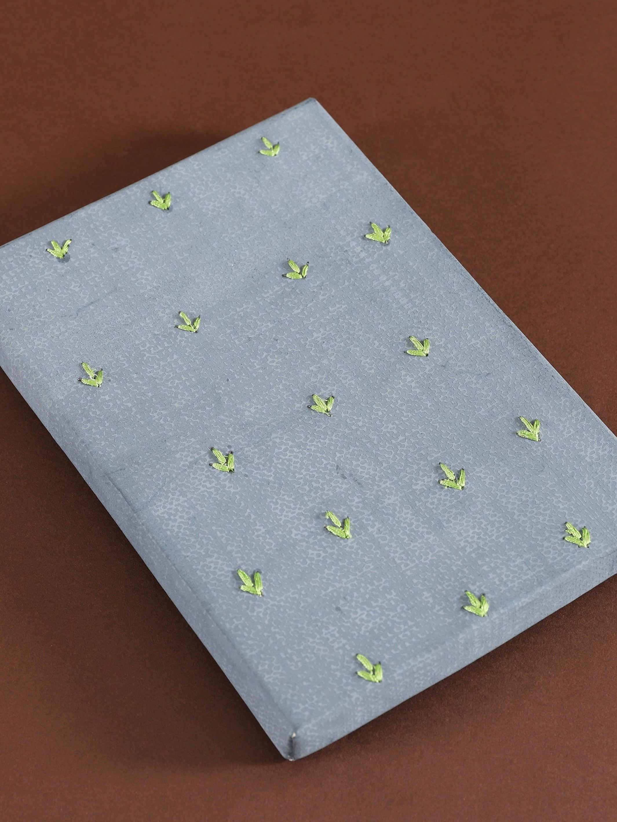 Embroidered Note Book Gift Set