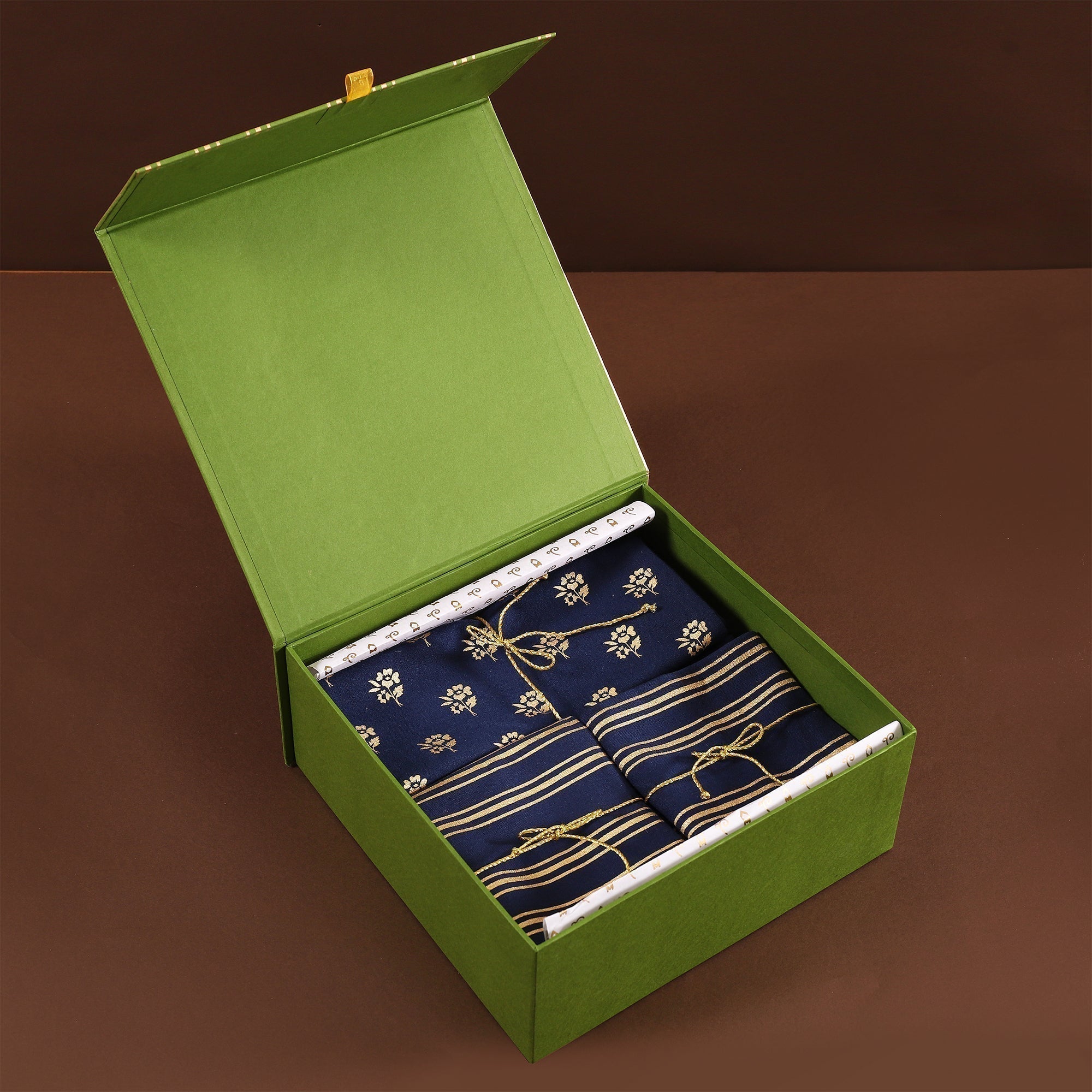 Royal Dinning Gift Set