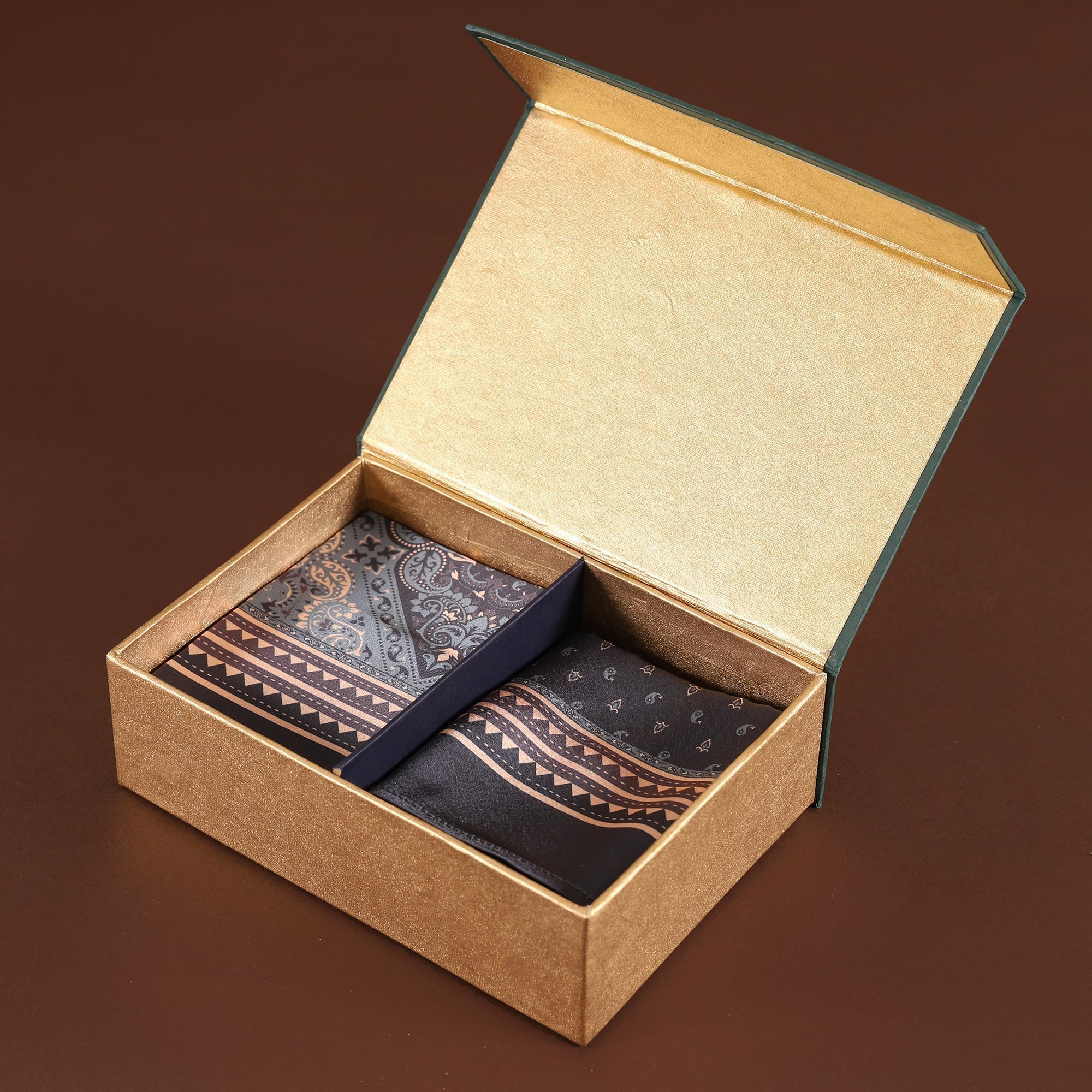 Mystic Pocket Square & Stole Gift Set