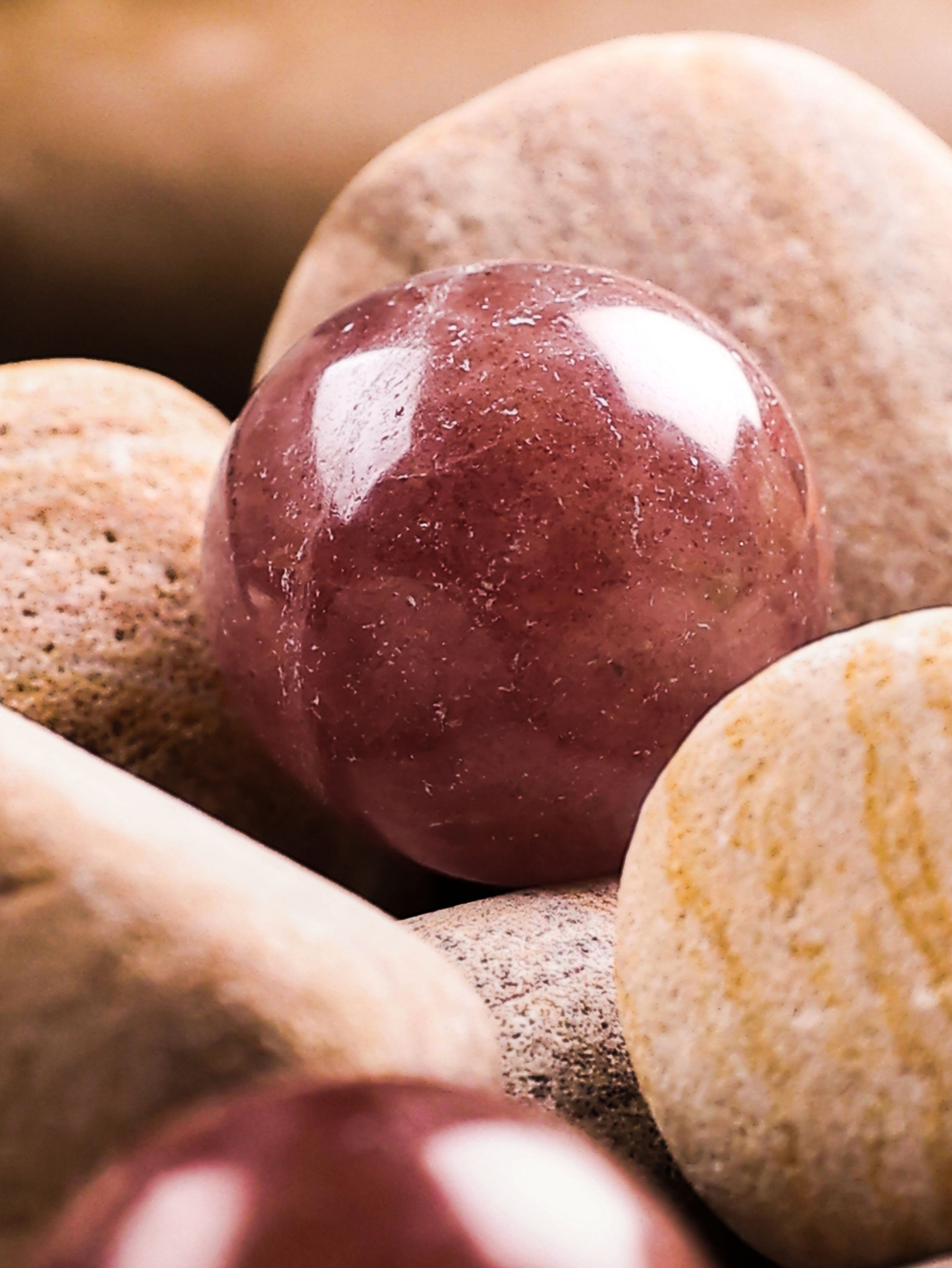 Gemstone - Strawberry Quartz Sphere