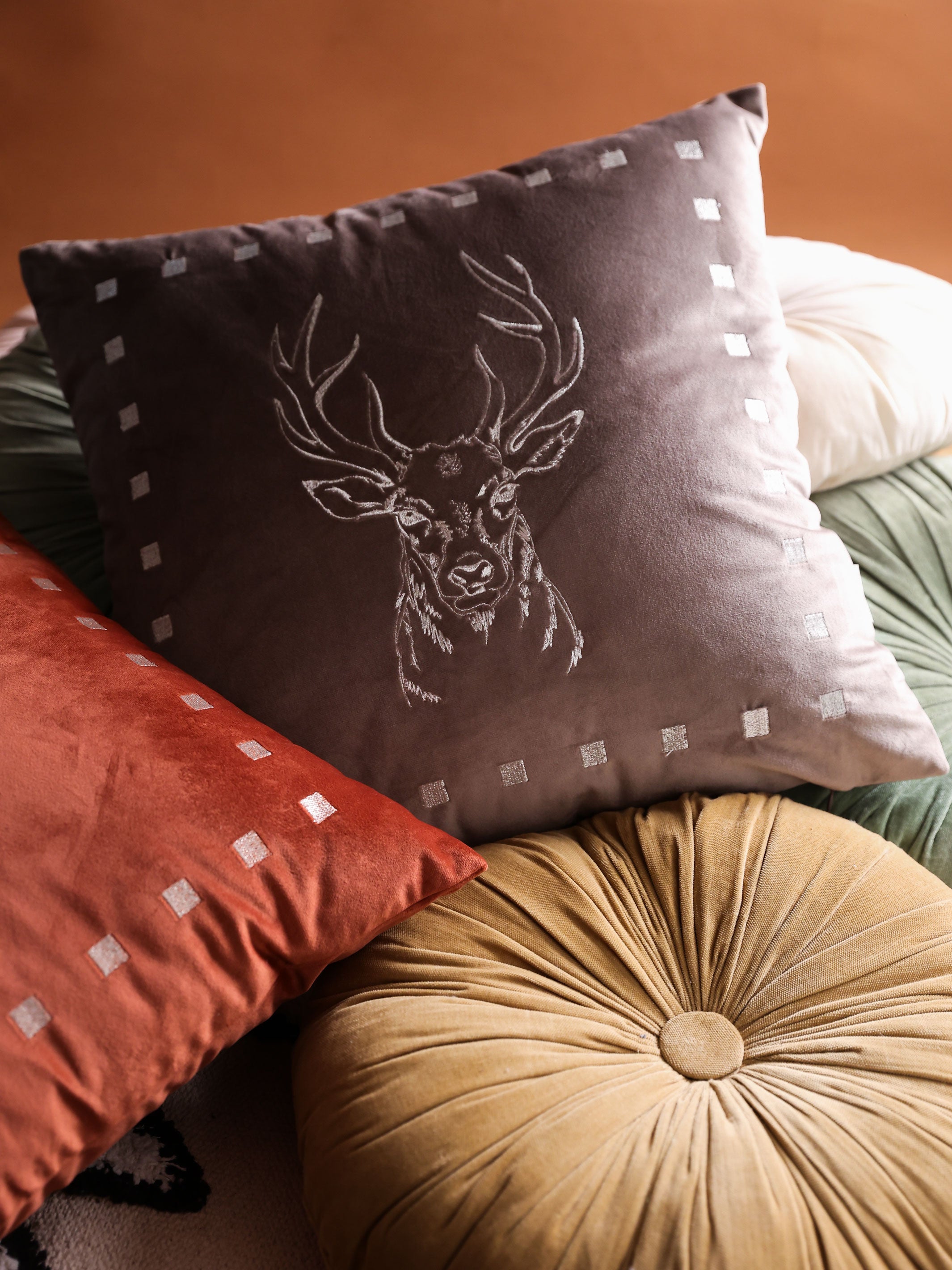 Mushk MochaVelvet Cushion