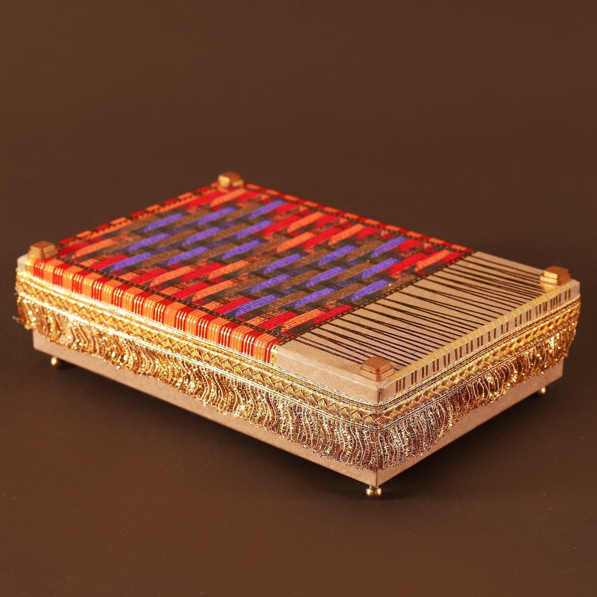 Khat Shaped Box