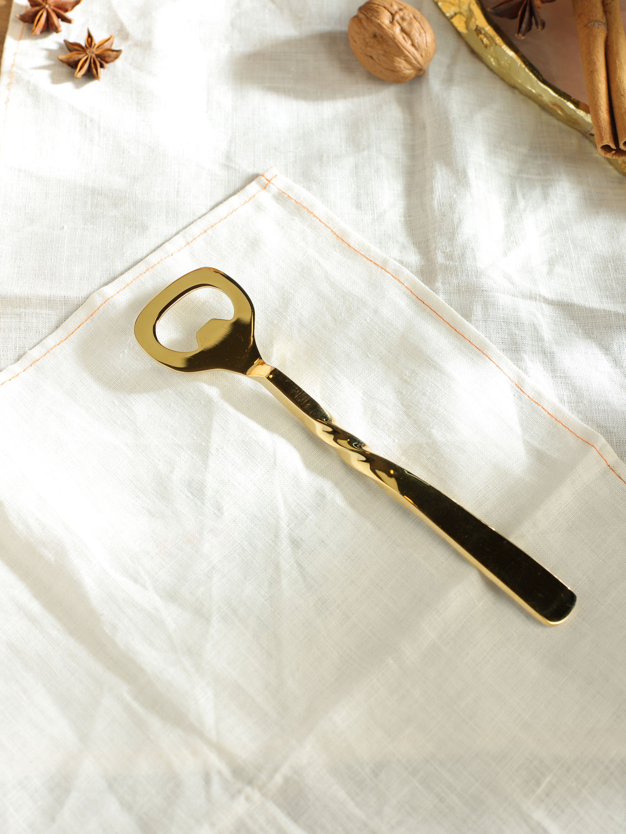 Bar Set of 4 - Twisted Gold